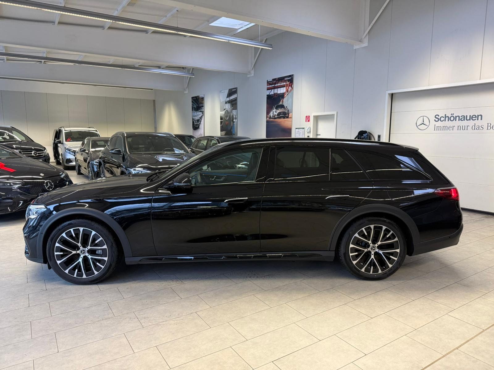 Fahrzeugabbildung Mercedes-Benz E 300de 4M T All-Terrain AIRMATIC+DISTR+AHK+360°