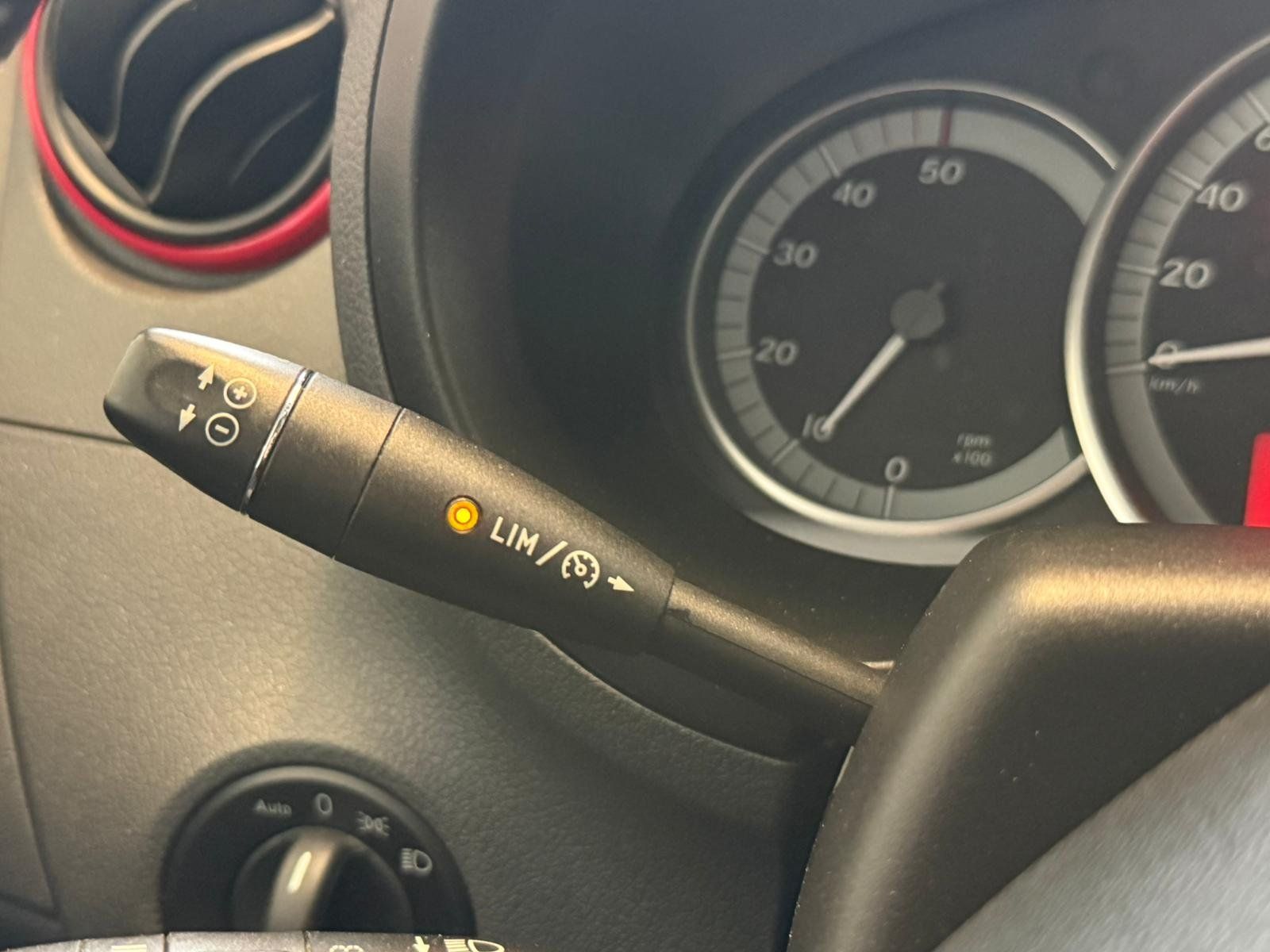 Fahrzeugabbildung Mercedes-Benz Citan 111 CDI Kasten Lang KAMERA+AHK+NAVI+EDW