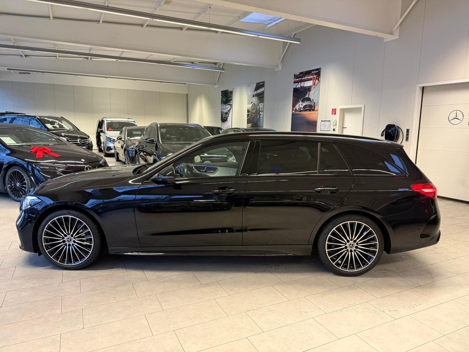 Fahrzeugabbildung Mercedes-Benz C 200 d T AMG+STDHZ+DISTR+AHK+MEMORY+NIGHT+360°