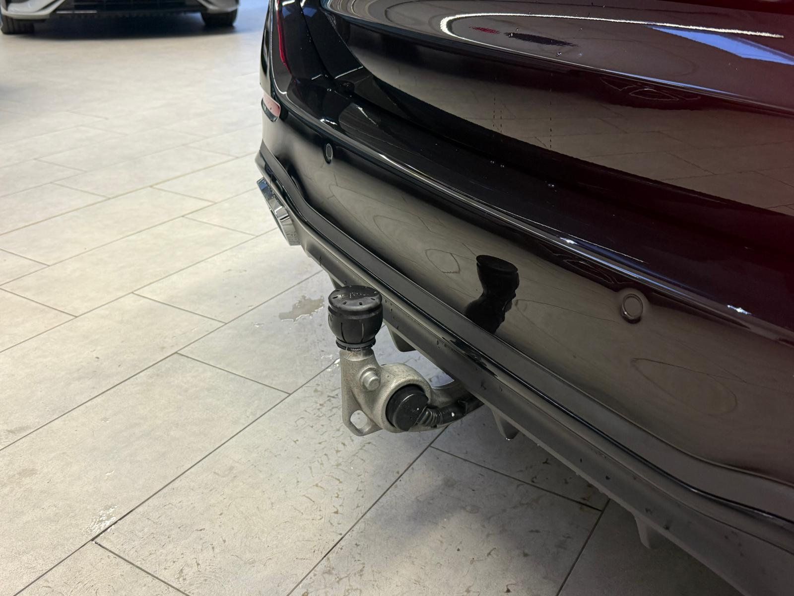 Fahrzeugabbildung Mercedes-Benz C 200 d T AMG+STDHZ+DISTR+AHK+MEMORY+NIGHT+360°