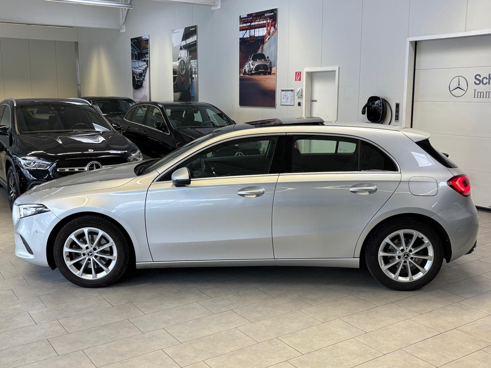 Fahrzeugabbildung Mercedes-Benz A 200 Progressive PANO+MEMORY+360°+TOTW+LED+NAVI