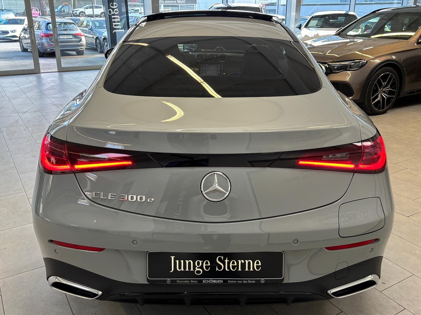 Fahrzeugabbildung Mercedes-Benz CLE 300e AMG BURMES+PANO+HUD+MEMO+360°+NIGHT