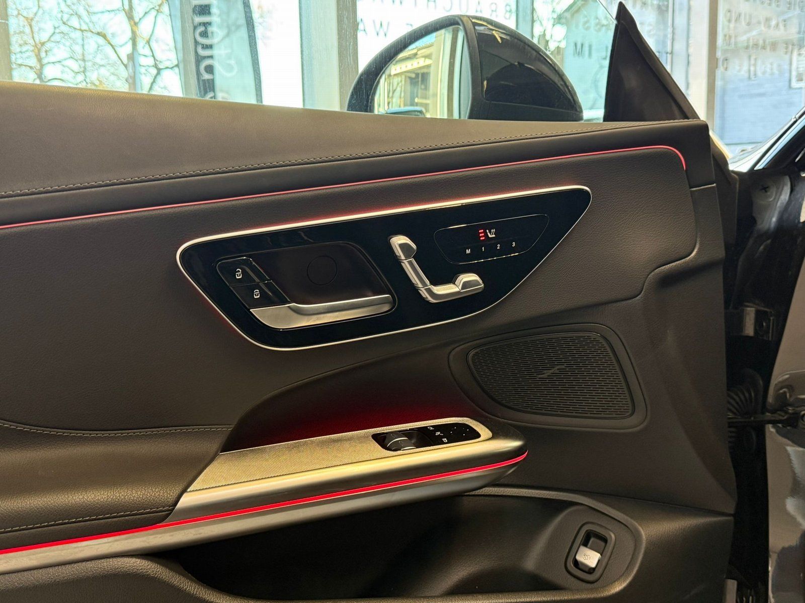 Fahrzeugabbildung Mercedes-Benz CLE 200 Coupé AMG ADV.++20"+PANO+NIGHT+MEMORY