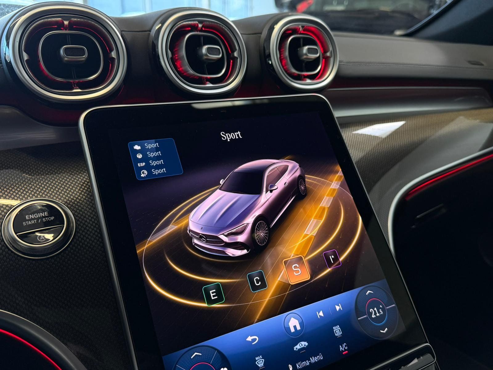 Fahrzeugabbildung Mercedes-Benz CLE 200 Coupé AMG ADV.++20"+PANO+NIGHT+MEMORY