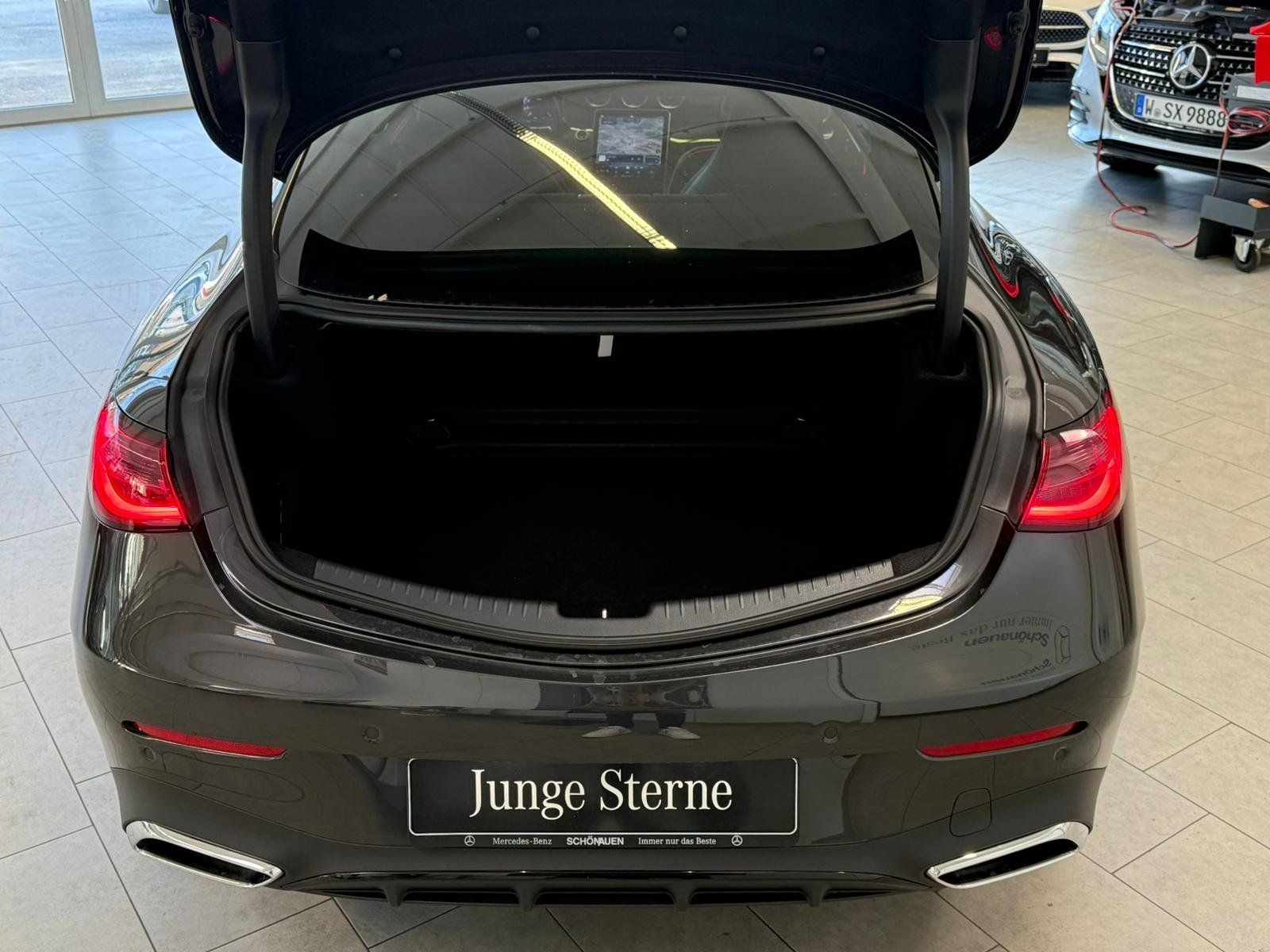 Fahrzeugabbildung Mercedes-Benz CLE 200 Coupé AMG ADV.++20"+PANO+NIGHT+MEMORY