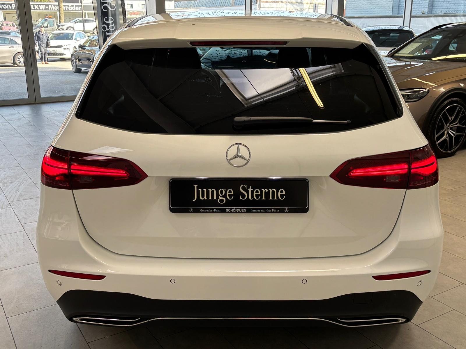 Fahrzeugabbildung Mercedes-Benz B 200 Progressive Adv.+AHK+THERMOTR.+TOTWINKEL