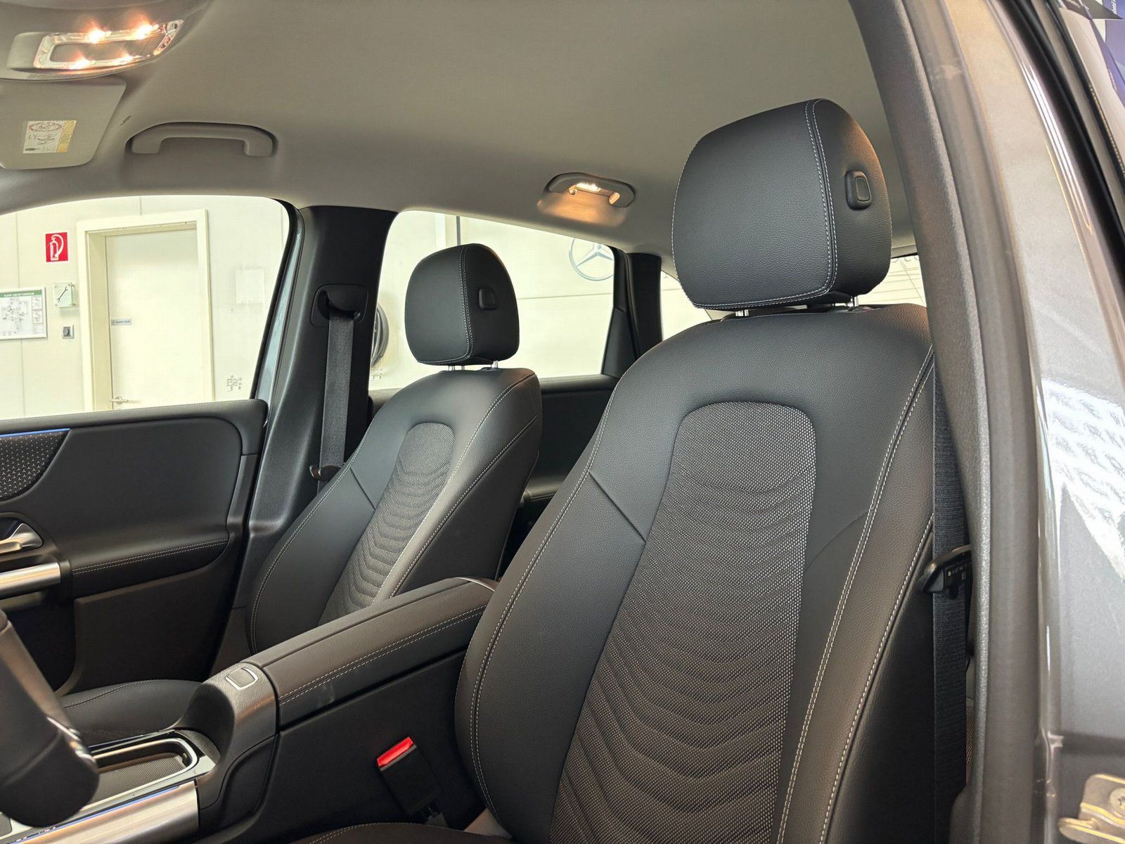 Fahrzeugabbildung Mercedes-Benz B 200 Progressive Line Advanced Plus+Keyless