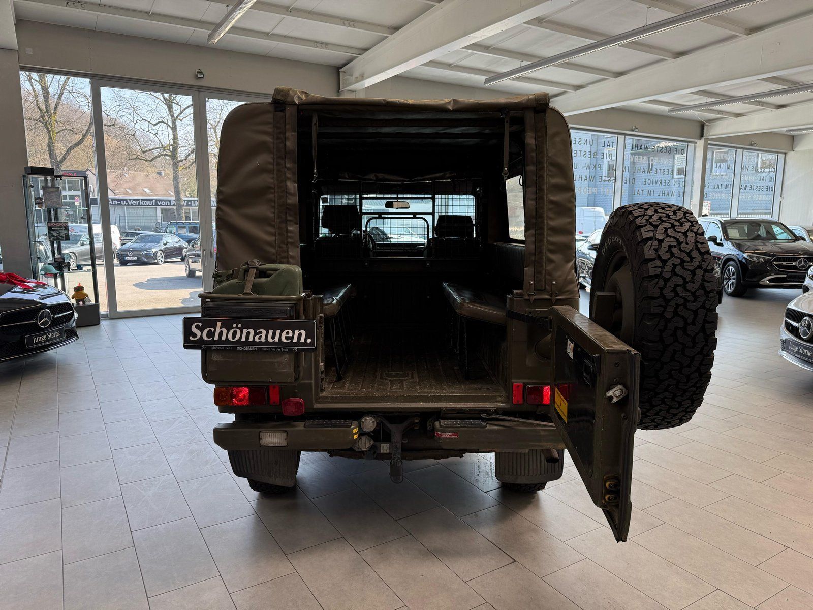 Fahrzeugabbildung Mercedes-Benz Steyr-Daimler-Puch 230 GE CABRIO+TÜV NEU+AUTOM.