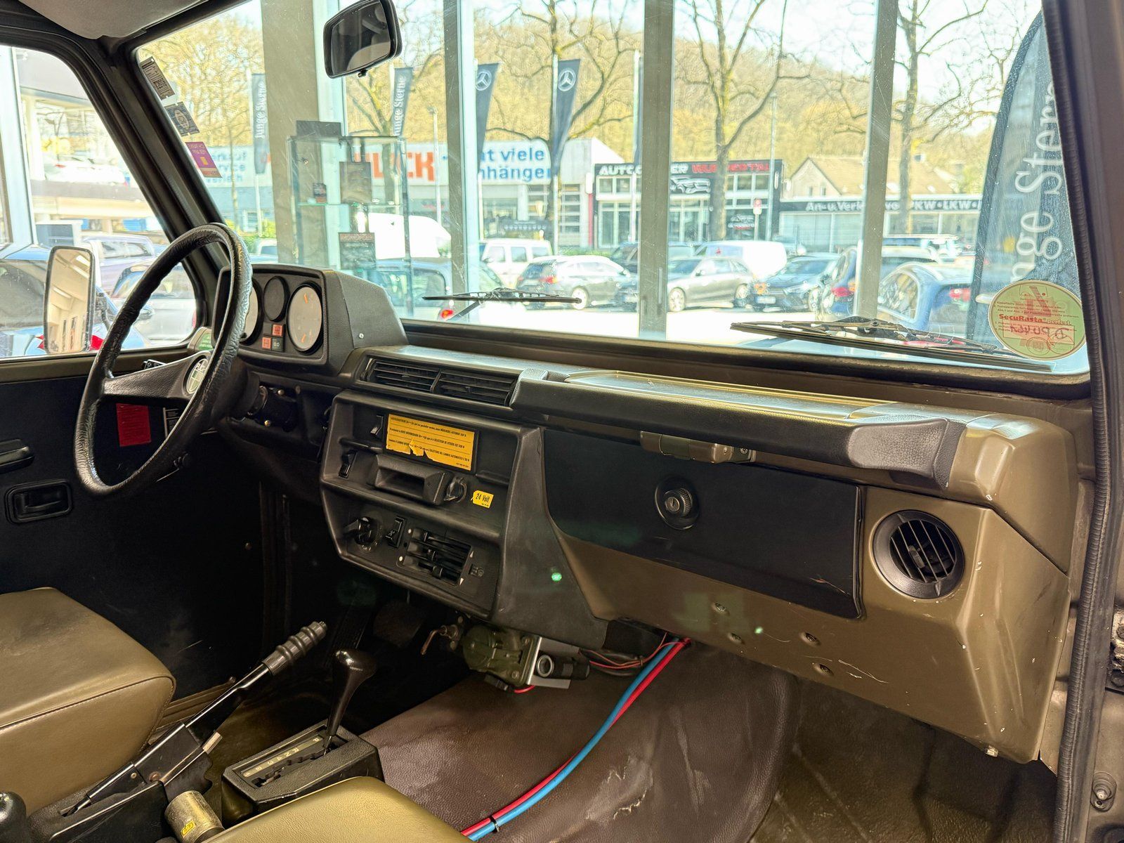 Fahrzeugabbildung Mercedes-Benz Steyr-Daimler-Puch 230 GE CABRIO+TÜV NEU+AUTOM.