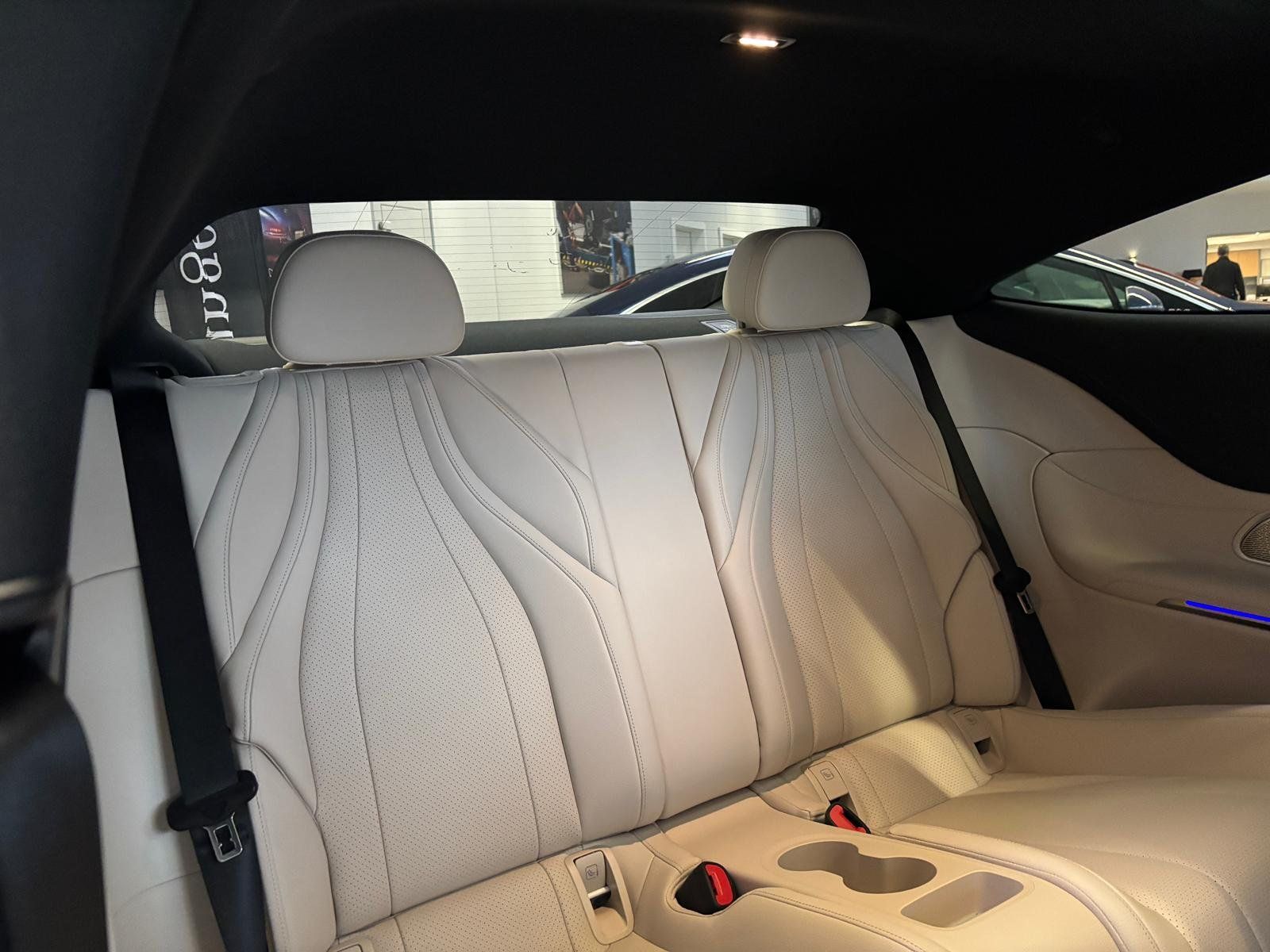 Fahrzeugabbildung Mercedes-Benz CLE 300e AMG+PANO+BURMES+DISTR+NIGHT+MEMORY+360°