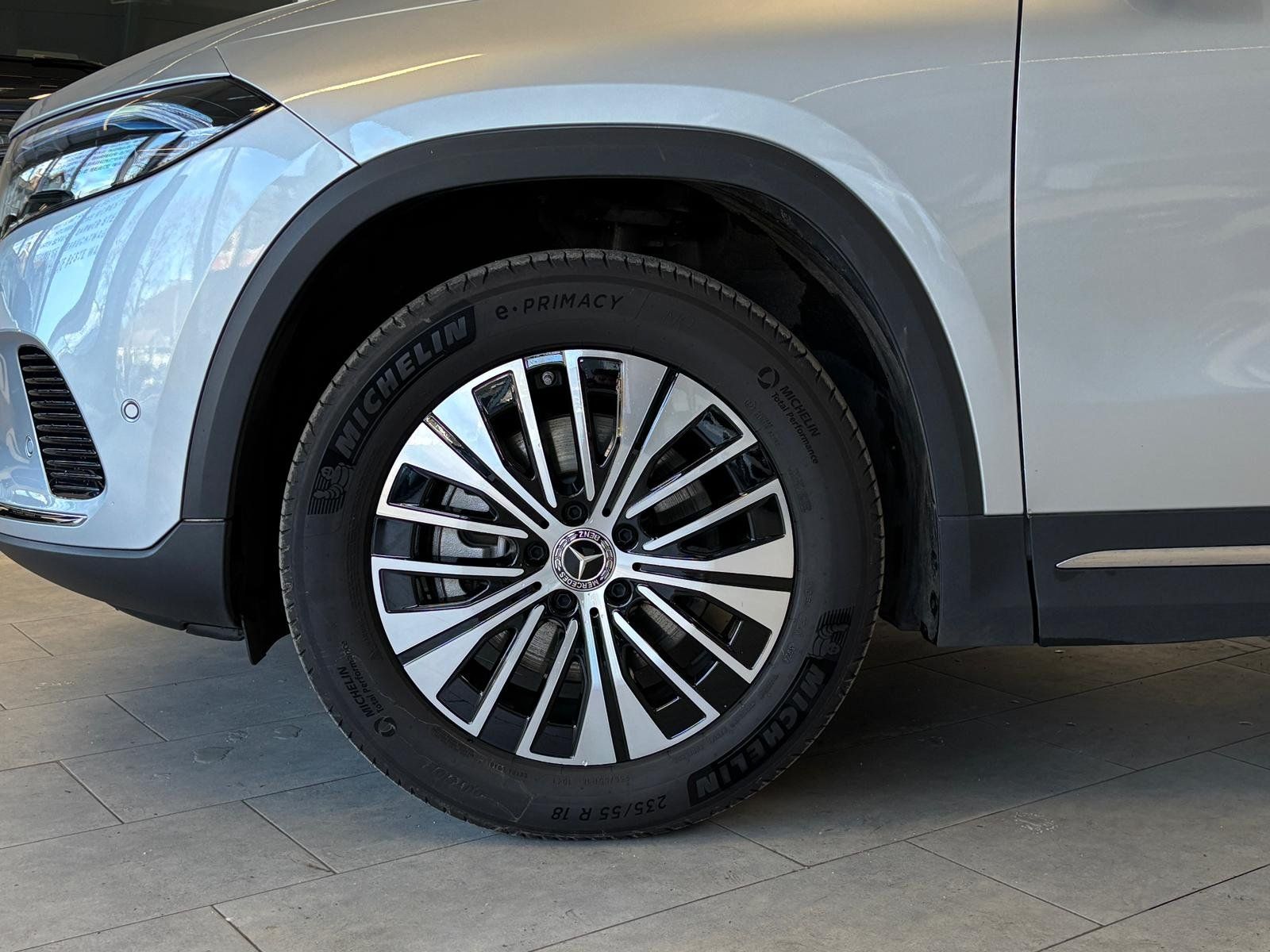 Fahrzeugabbildung Mercedes-Benz EQA 250 Progressive TOTW+360°+CARPL+LED+AMBIENTE