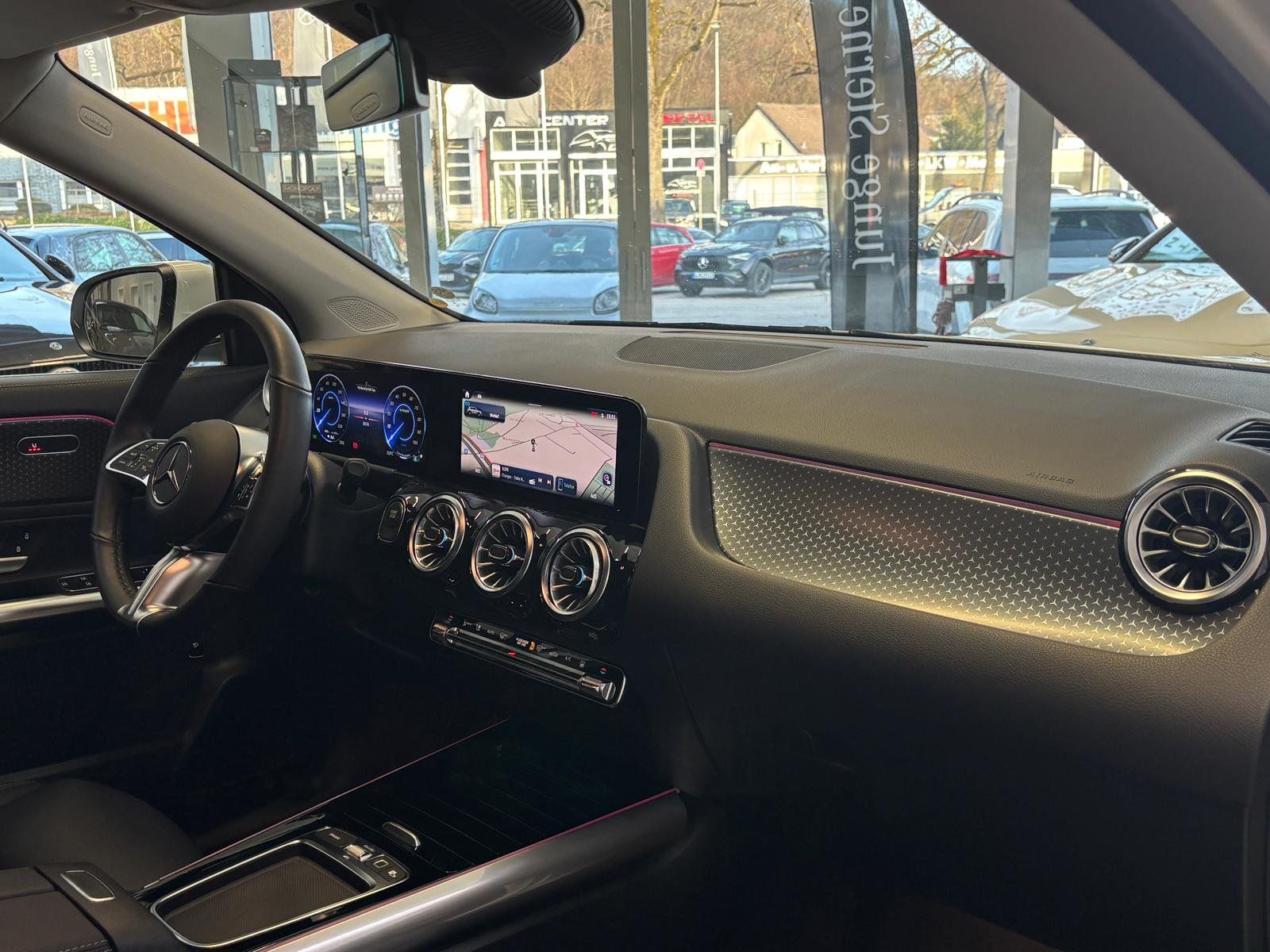 Fahrzeugabbildung Mercedes-Benz EQA 350 4M Progressive KAMERA+TOTW+KEYLESS+LED