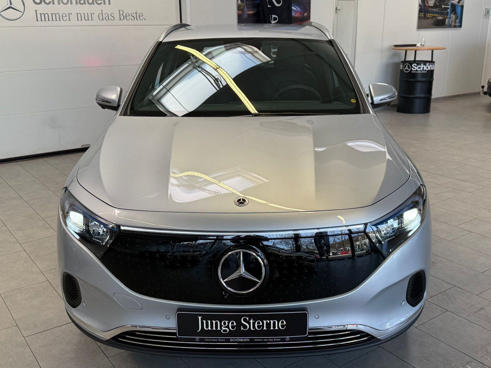 Fahrzeugabbildung Mercedes-Benz EQA 350 4M Progressive TOTW+360°+CARPLAY+LED+DAB