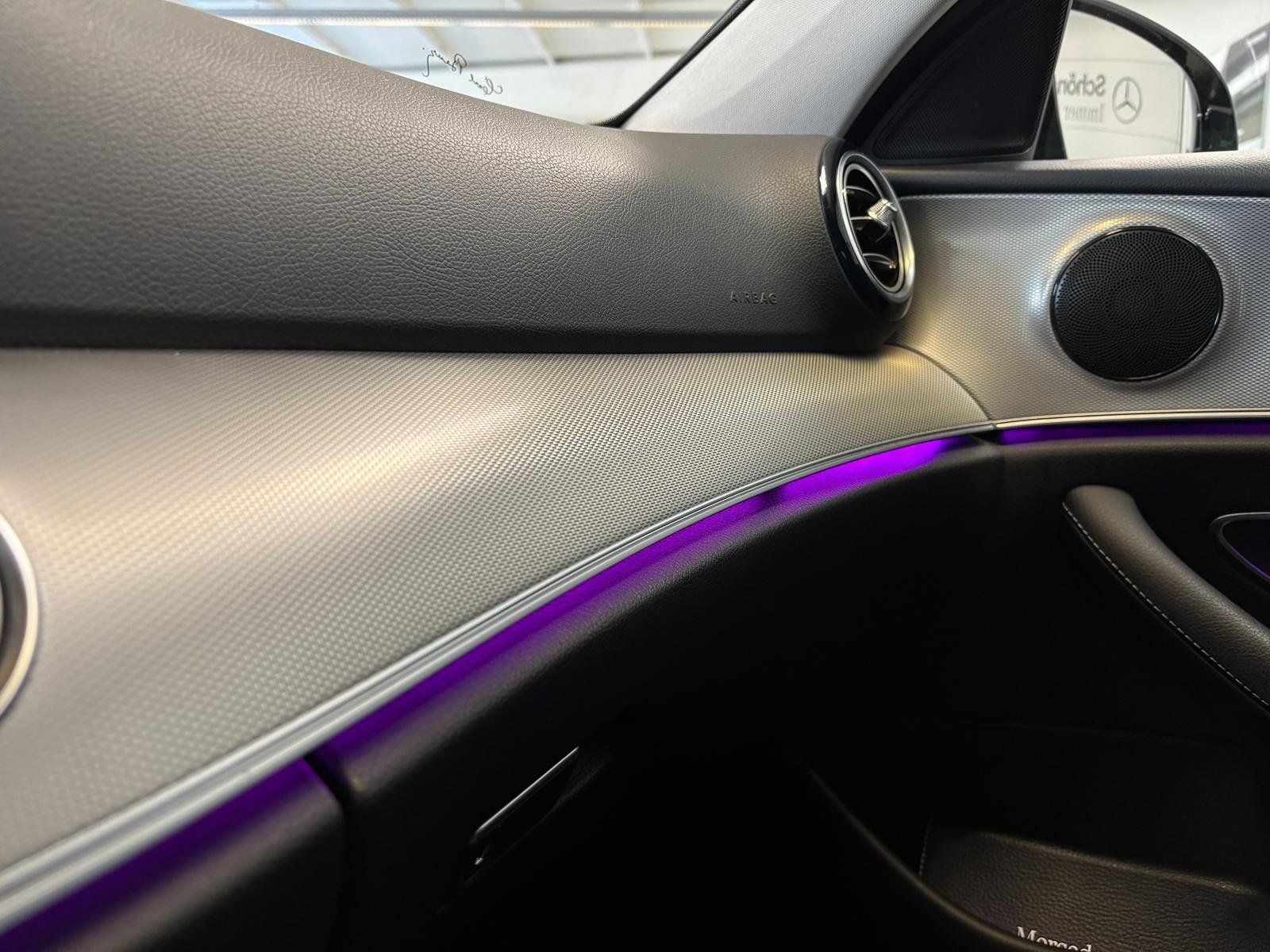 Fahrzeugabbildung Mercedes-Benz E 200 4M Avantgarde KAMERA+LED+AMBIENTE+NAVI