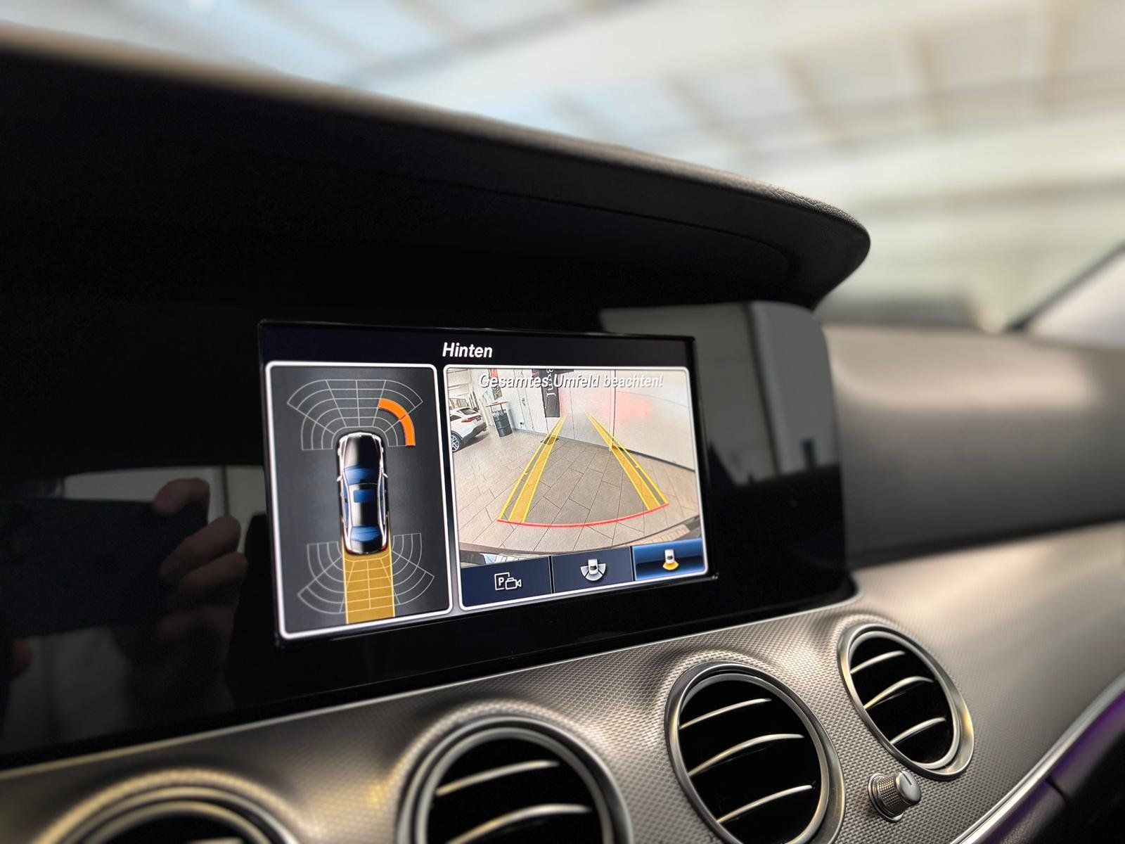 Fahrzeugabbildung Mercedes-Benz E 200 4M Avantgarde KAMERA+LED+AMBIENTE+NAVI