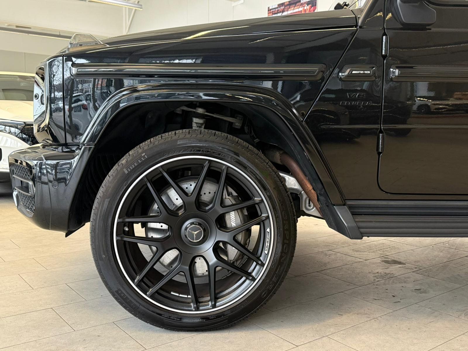 Fahrzeugabbildung Mercedes-Benz AMG G 63 SUPERIOR+NIGHTI+II+STDHZ+DRIVERSPACK