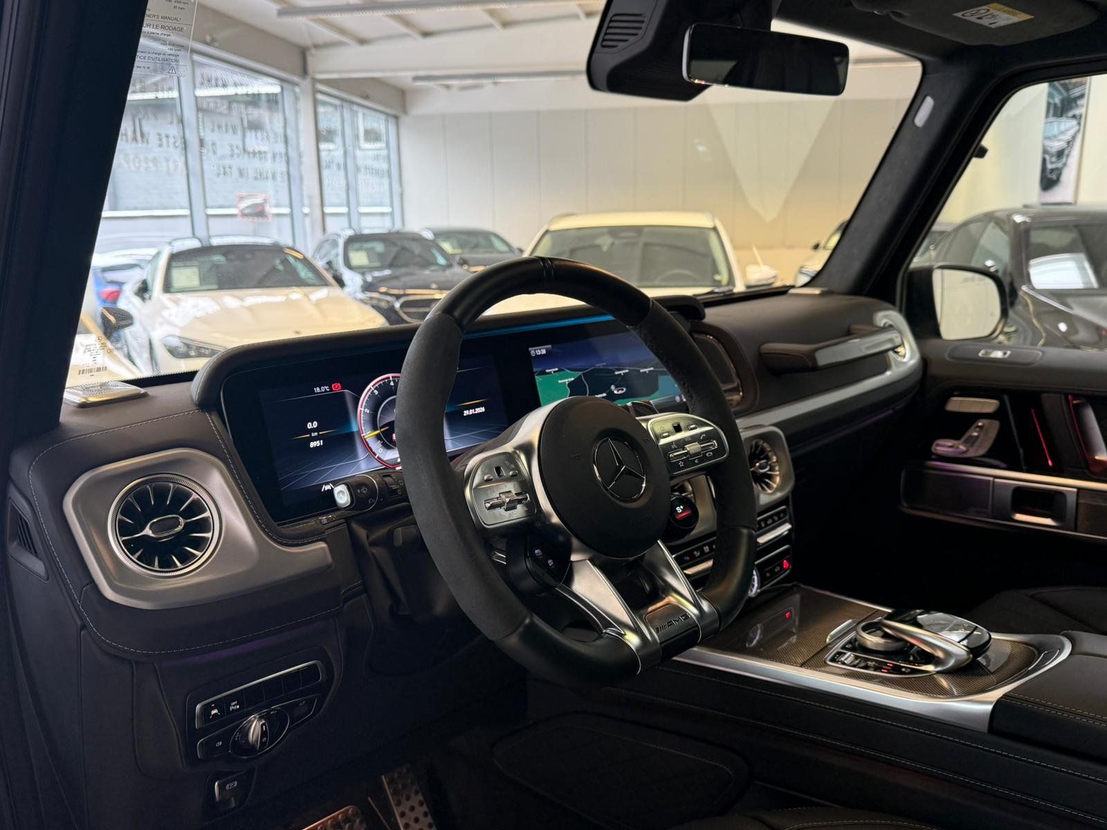 Fahrzeugabbildung Mercedes-Benz AMG G 63 SUPERIOR+NIGHTI+II+STDHZ+DRIVERSPACK