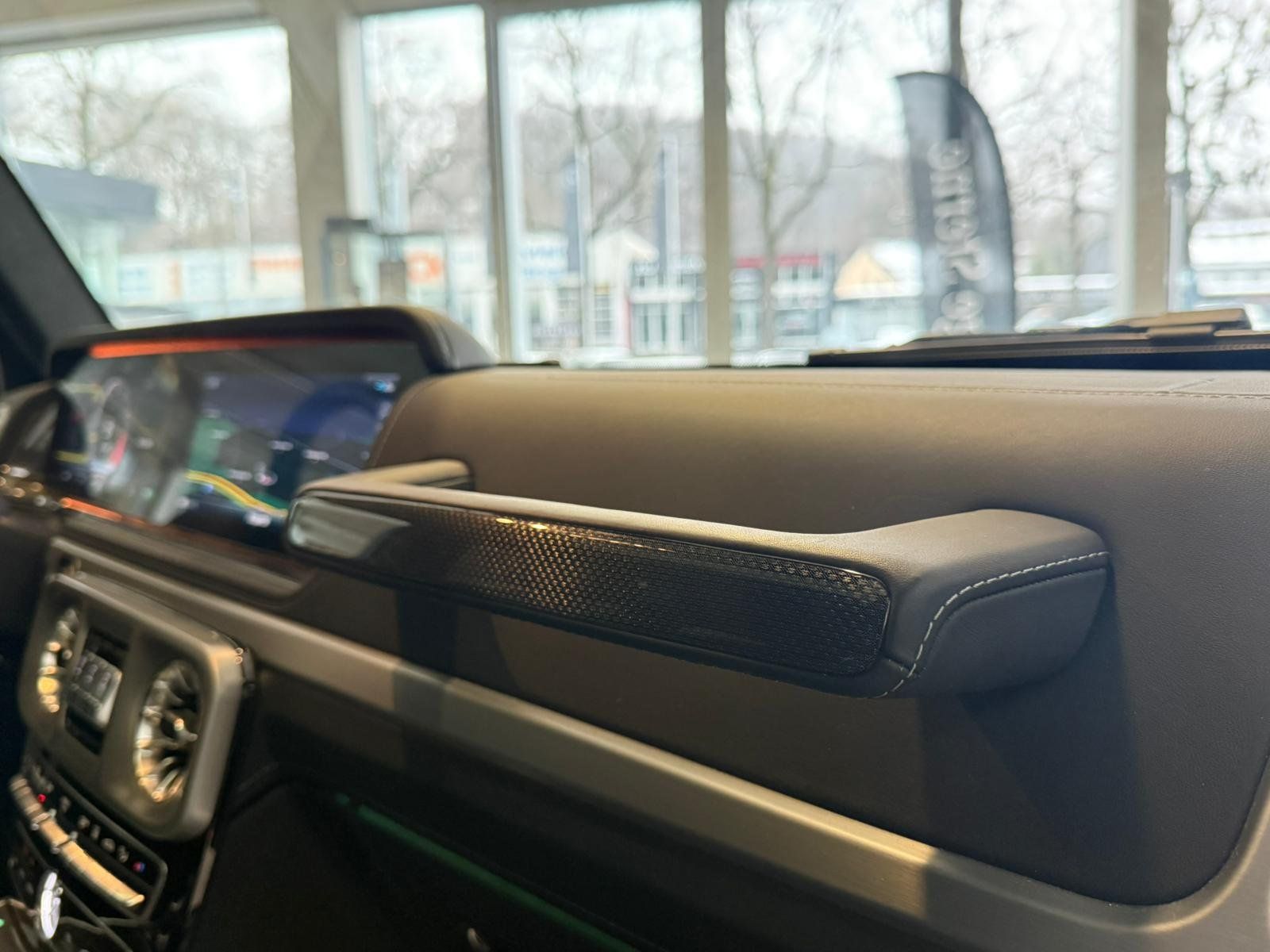 Fahrzeugabbildung Mercedes-Benz AMG G 63 SUPERIOR+NIGHTI+II+STDHZ+DRIVERSPACK