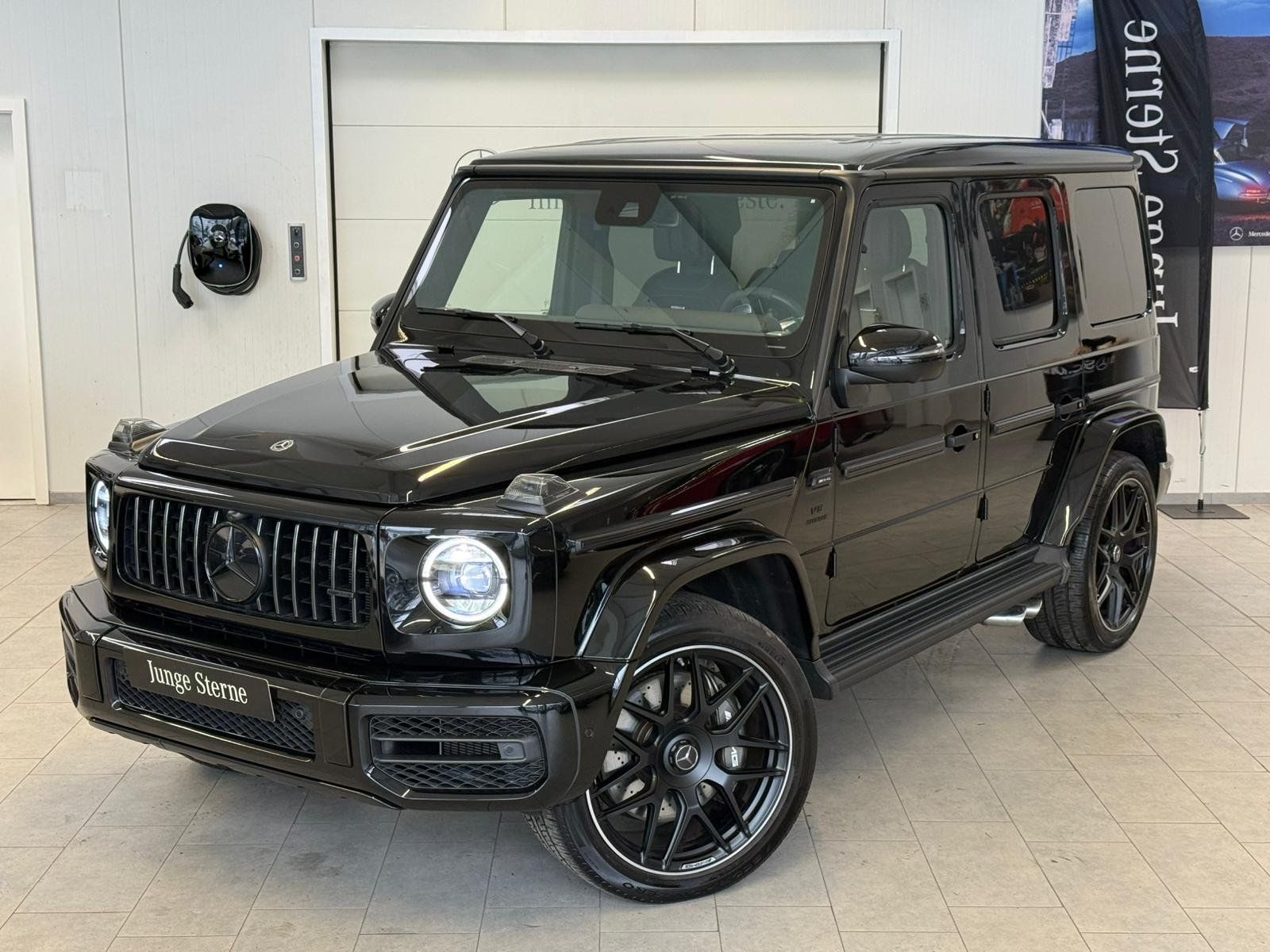 Fahrzeugabbildung Mercedes-Benz AMG G 63 SUPERIOR+NIGHTI+II+STDHZ+DRIVERSPACK