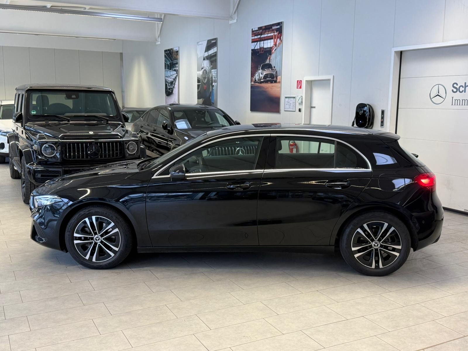 Fahrzeugabbildung Mercedes-Benz A 180 PROGRESSIVE ADV. VOLLDIGI+CARPLAY+VZ-ASSI