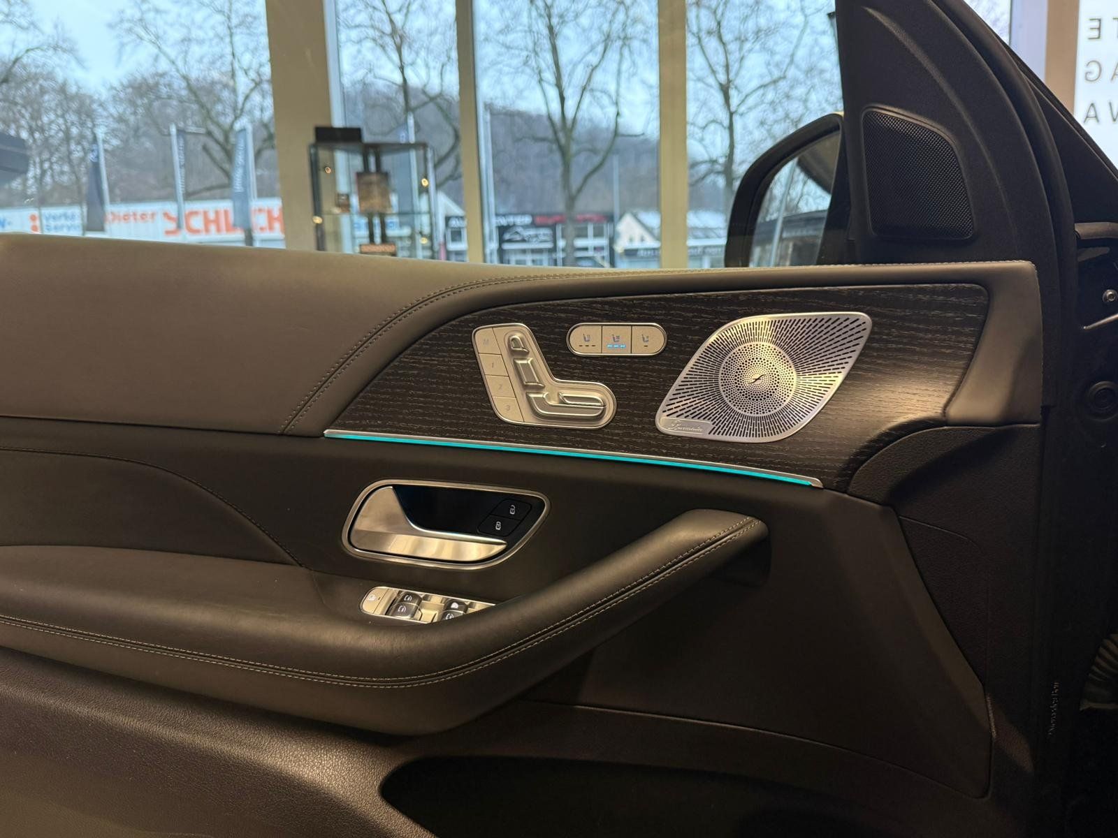 Fahrzeugabbildung Mercedes-Benz GLS 400 d 4M AMG PANO+AIR+HUD+MASSAGE+STDHZ+BURM