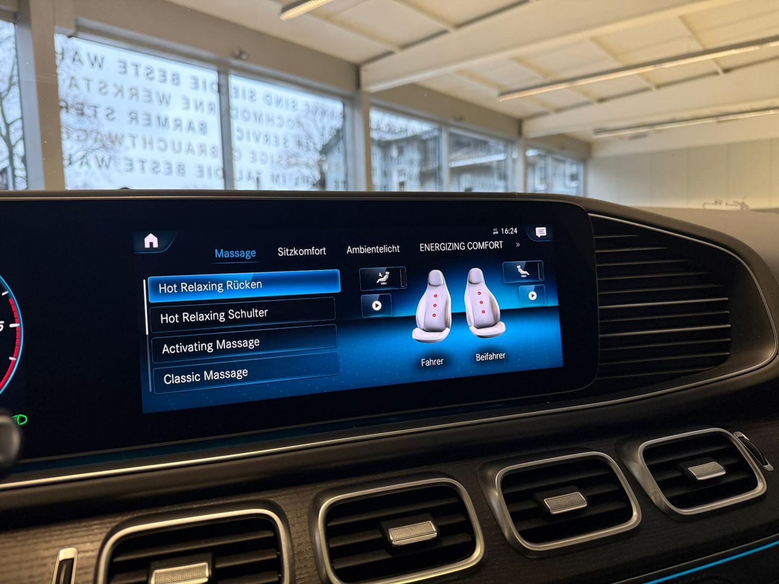 Fahrzeugabbildung Mercedes-Benz GLS 400 d 4M AMG PANO+AIR+HUD+MASSAGE+STDHZ+BURM