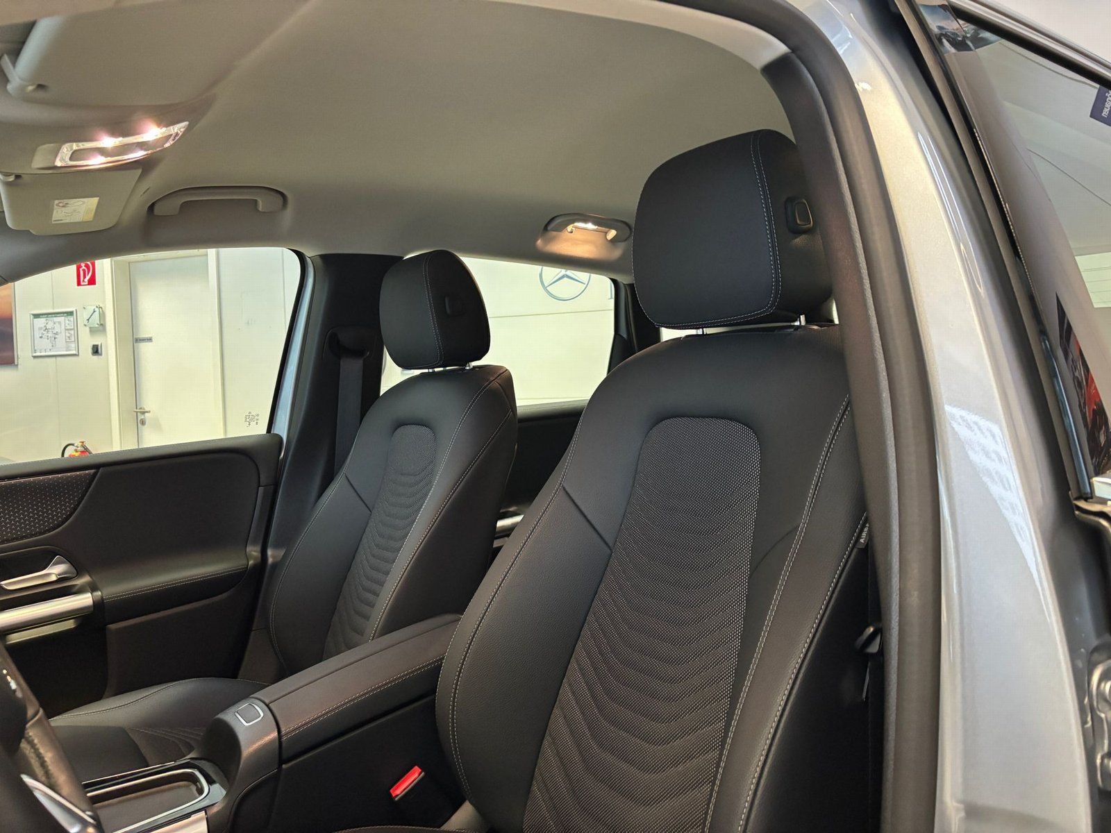 Fahrzeugabbildung Mercedes-Benz B 180 Progressive KAMERA+AHK+LED+THERMO+EASYPACK