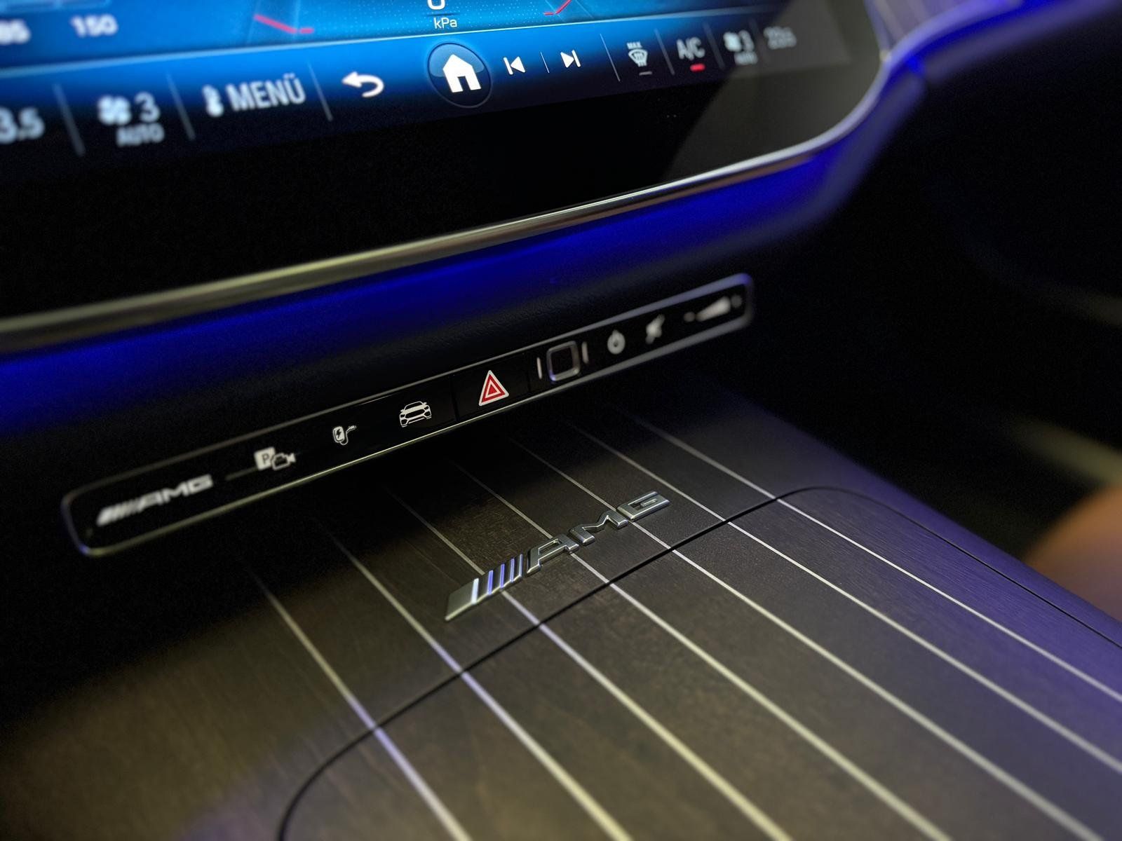 Fahrzeugabbildung Mercedes-Benz Mercedes-AMG E 53 4M+ NAPPA+HUD+PANO+BURMESTER