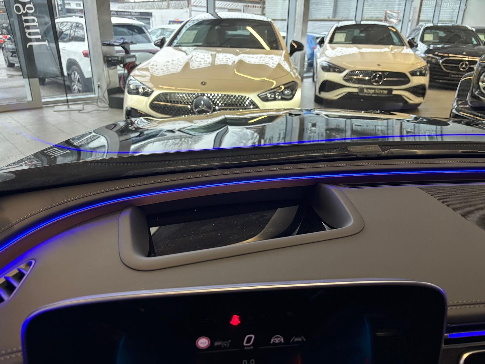 Fahrzeugabbildung Mercedes-Benz Mercedes-AMG E 53 4M+ NAPPA+HUD+PANO+BURMESTER