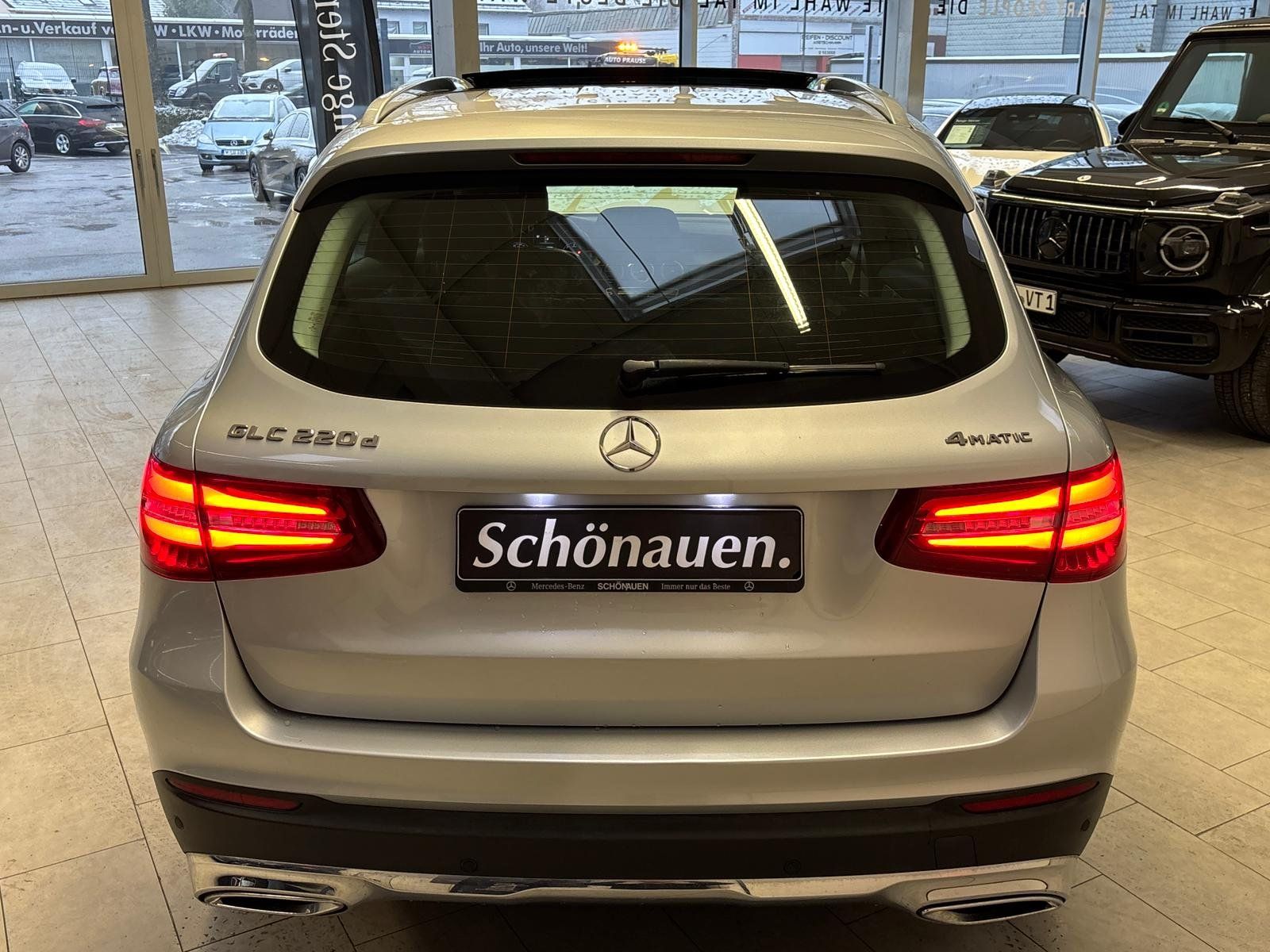 Fahrzeugabbildung Mercedes-Benz GLC 220d 4M COMAND+PANO+LED+AHK+AMG INT.+EASYPAC