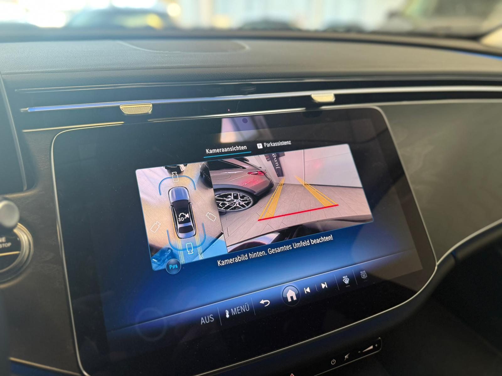 Fahrzeugabbildung Mercedes-Benz E 300e Avantgarde DISTR+MEMORY+KEYLESS+360°+TOTW