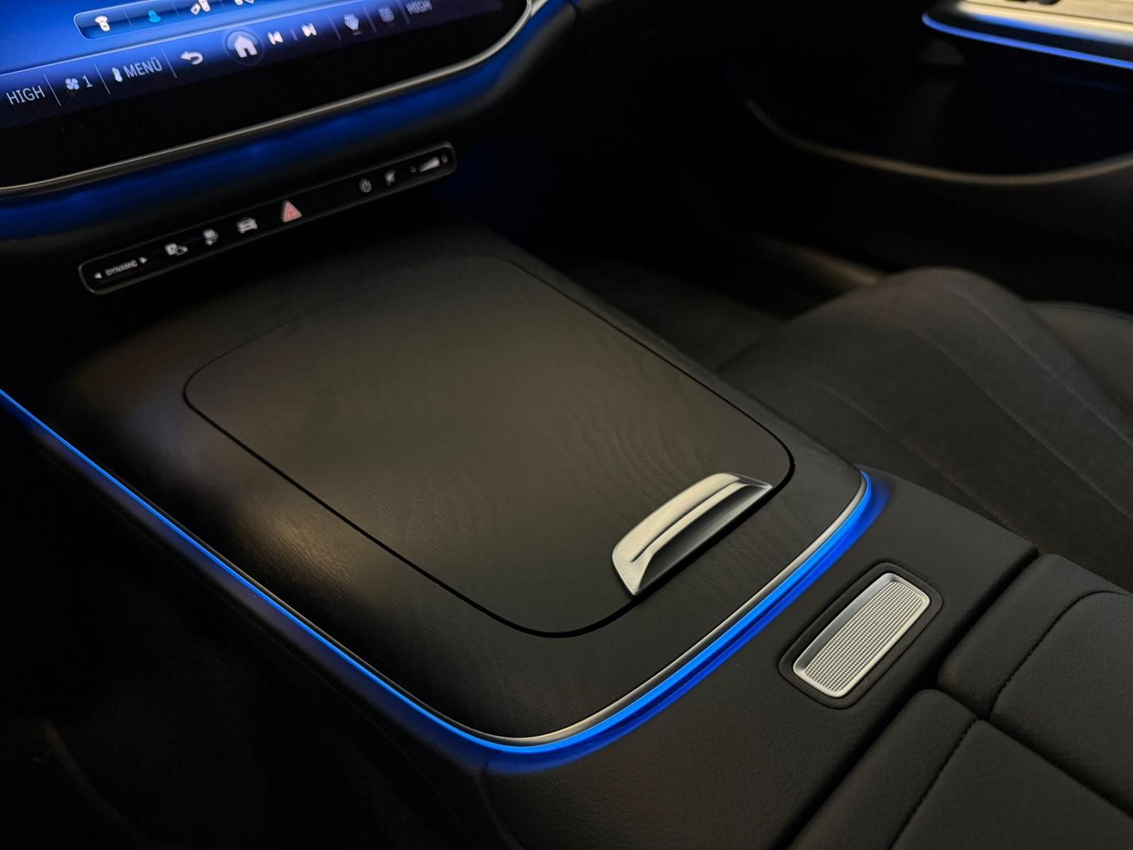 Fahrzeugabbildung Mercedes-Benz E 300e T Avantgarde DISTR+360+MEMORY+KEYLESS+FAP