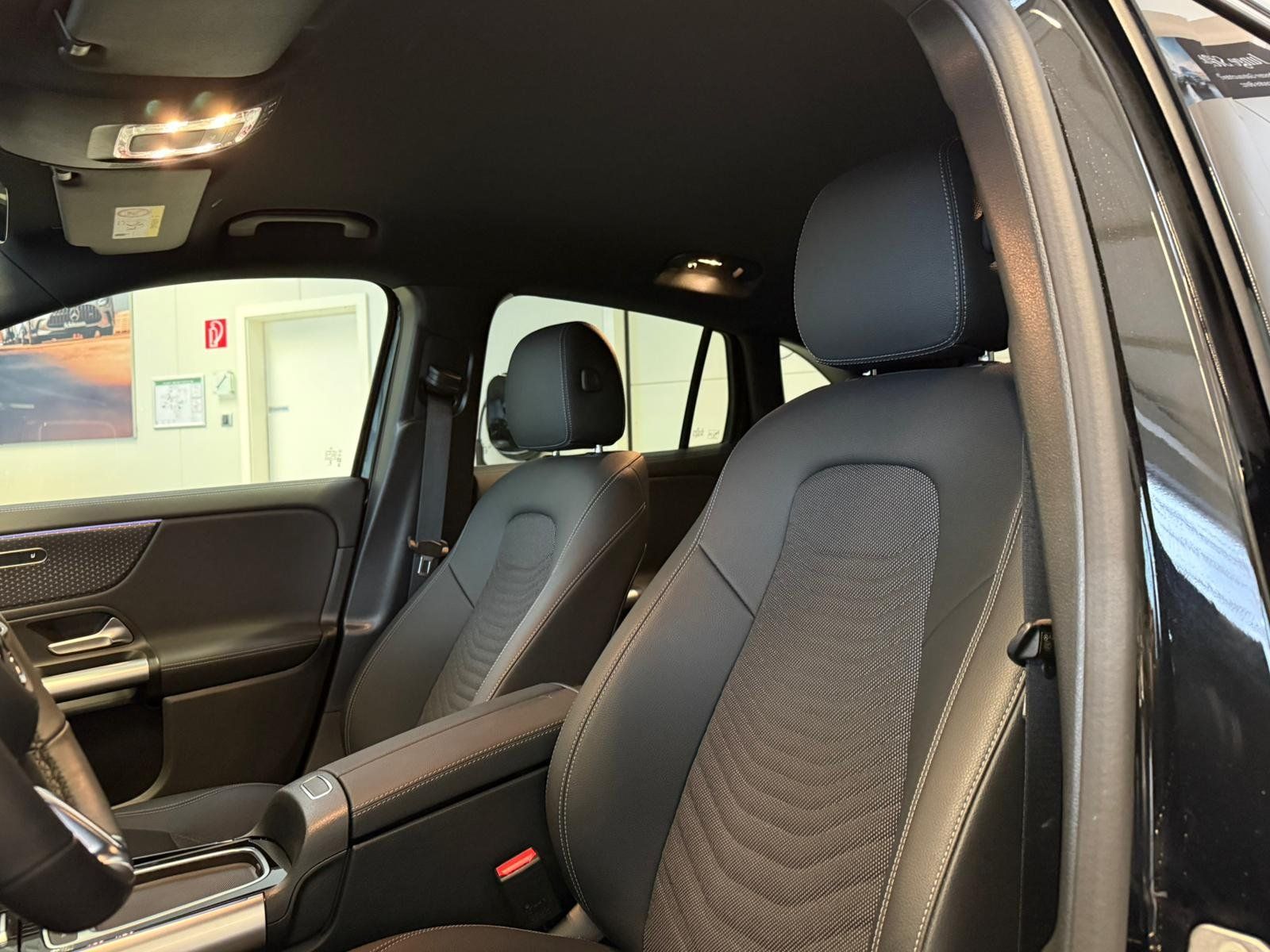 Fahrzeugabbildung Mercedes-Benz EQA 350 4M Progressive KAMERA+LED+TOTW+KEYLESS