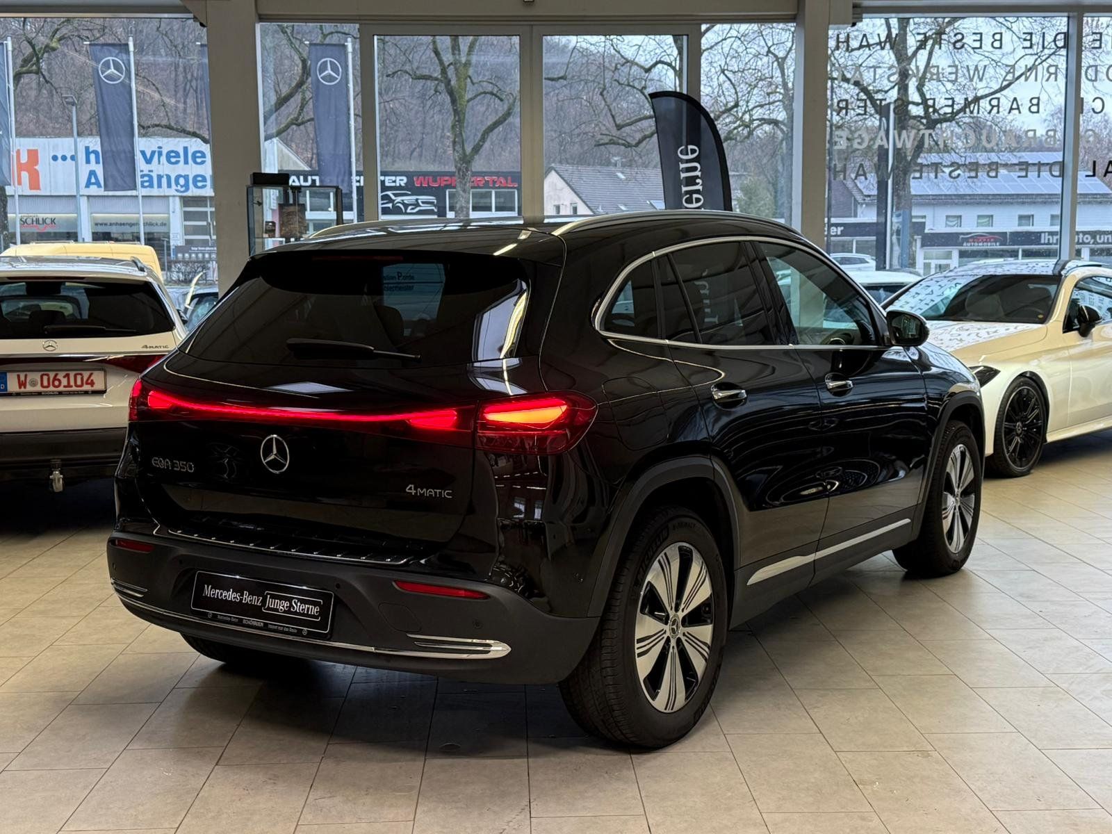 Fahrzeugabbildung Mercedes-Benz EQA 350 4M Progressive KAMERA+LED+TOTW+KEYLESS