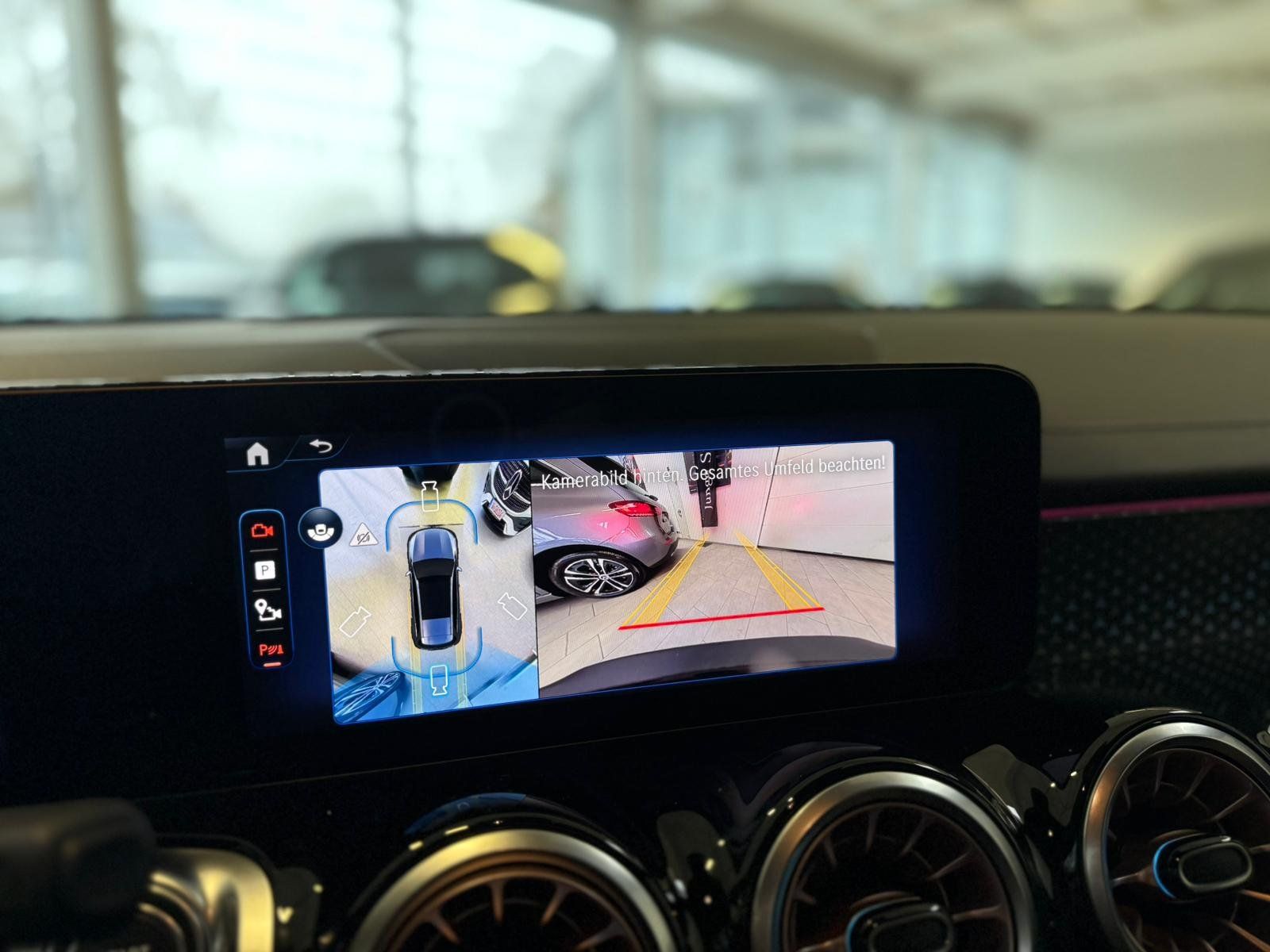 Fahrzeugabbildung Mercedes-Benz EQB 300 4M ELECTRIC ART ADV.PLUS+360°+CARPLAY