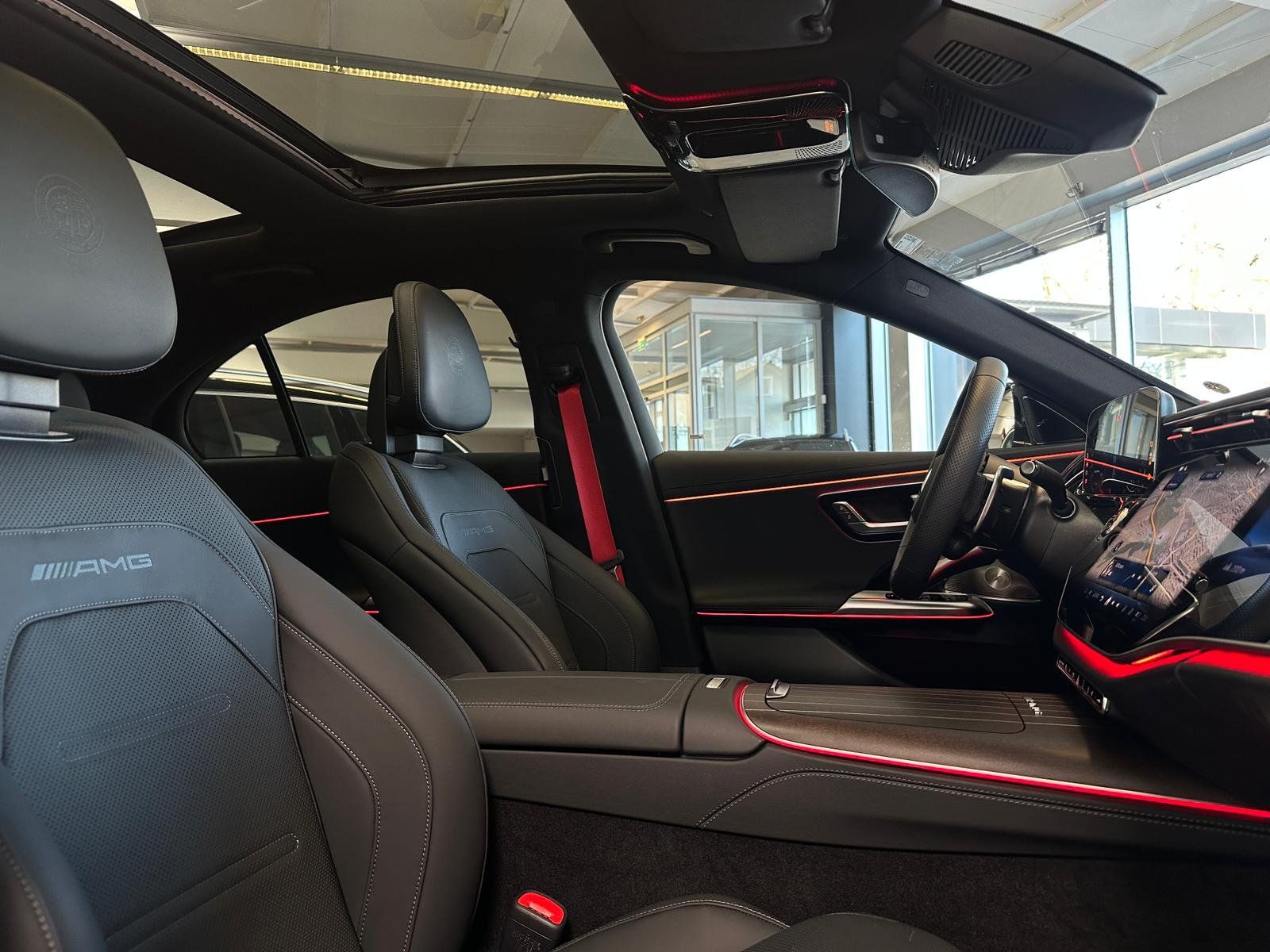 Fahrzeugabbildung Mercedes-Benz E 53 Hybrid 4M+ PANO+HUD+DISTR+BURM+DRIVERS+360°