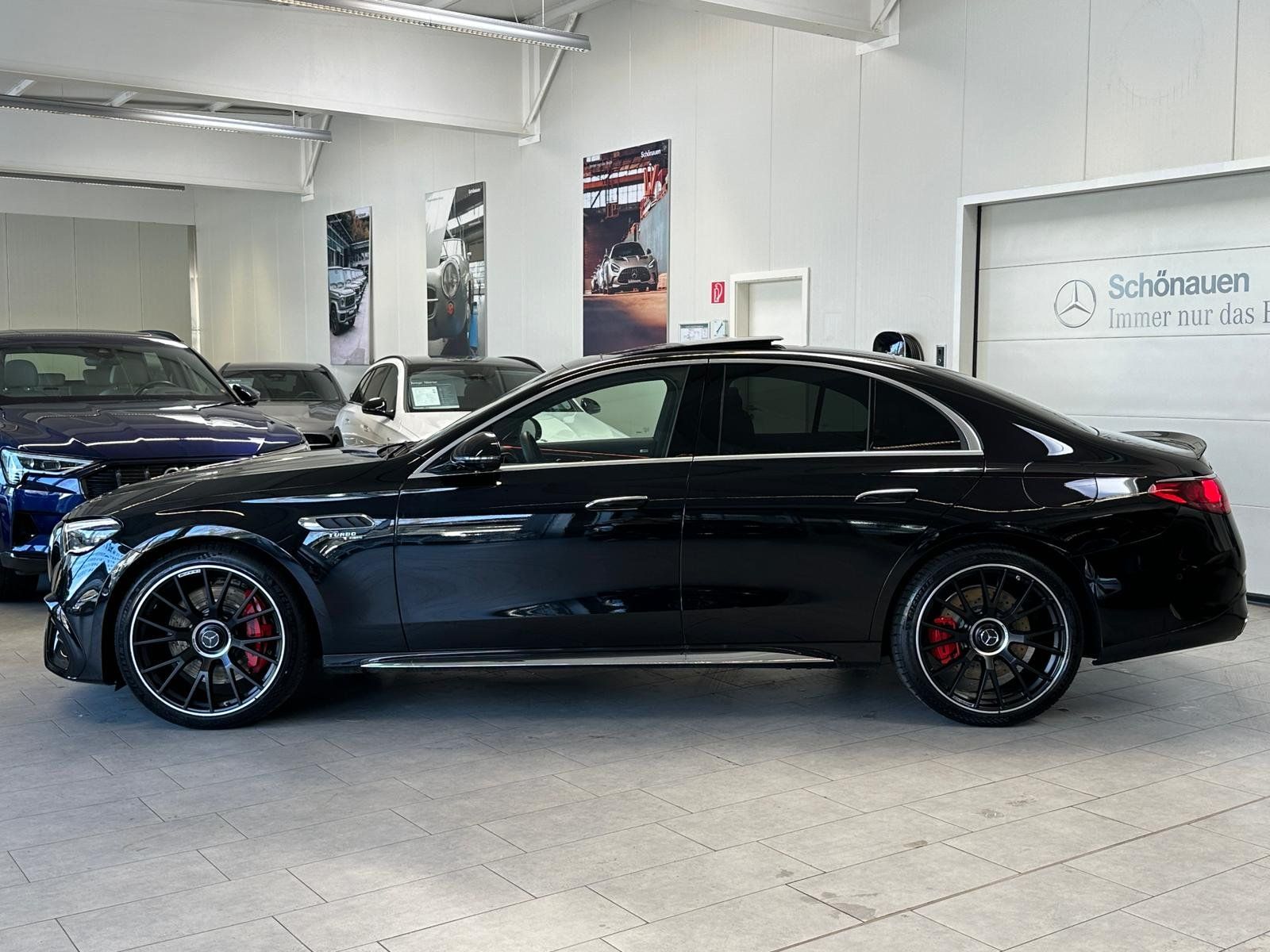 Fahrzeugabbildung Mercedes-Benz E 53 Hybrid 4M+ PANO+HUD+DISTR+BURM+DRIVERS+360°