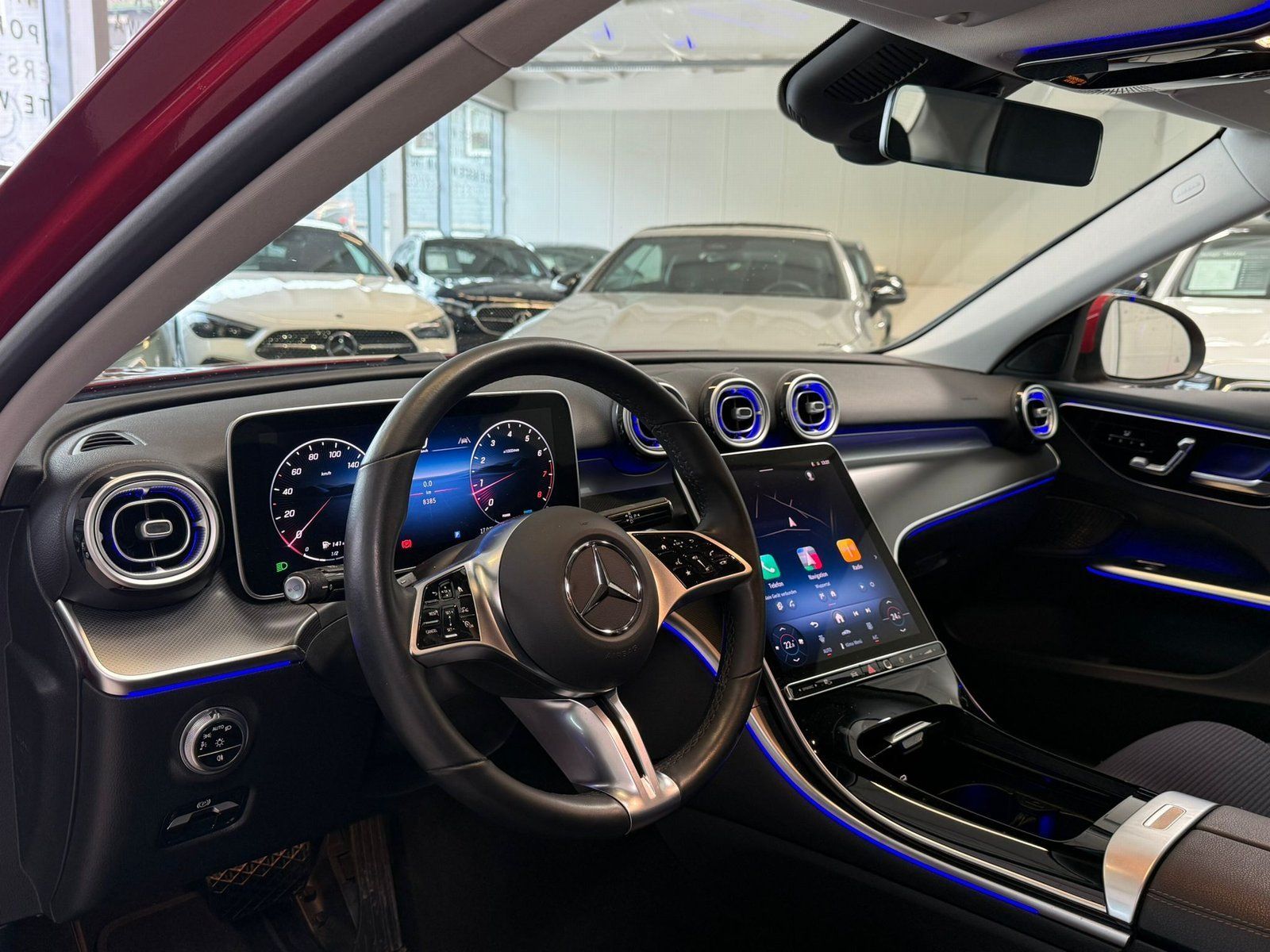 Fahrzeugabbildung Mercedes-Benz C 180 Avantgarde MEMORY+360°+AHK+TOTW+CARPLY+LED