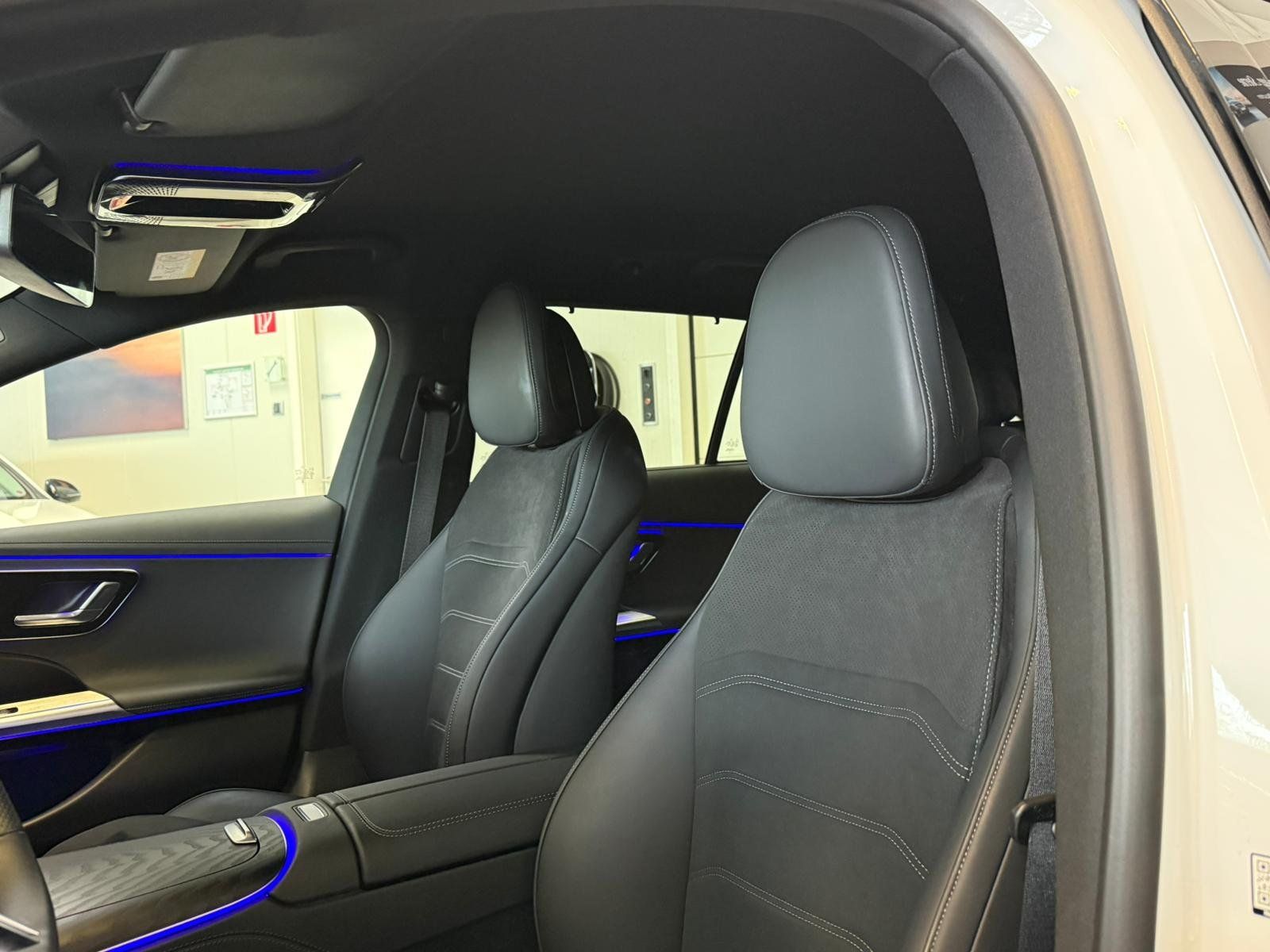 Fahrzeugabbildung Mercedes-Benz E 300de T AMG+DISTR+AHK+NIGHT+360°+SUPERSCREEN