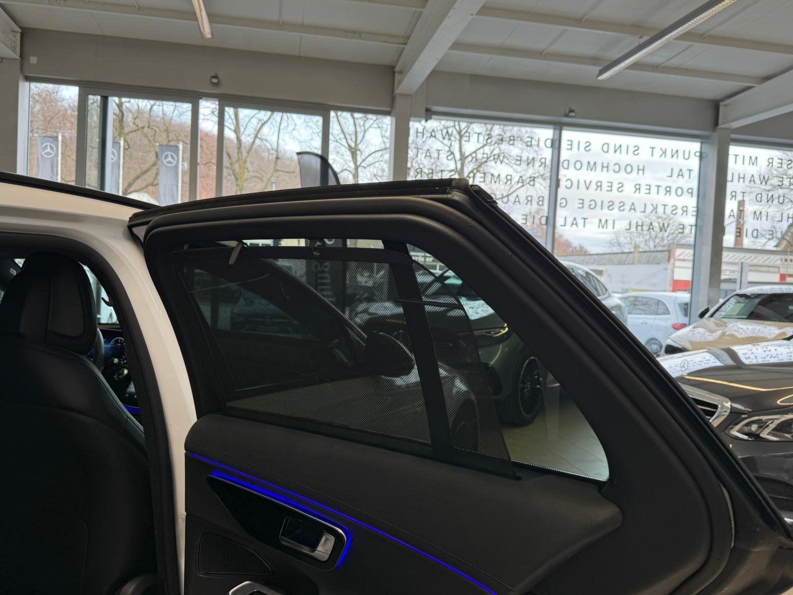 Fahrzeugabbildung Mercedes-Benz E 300de T AMG+DISTR+AHK+NIGHT+360°+SUPERSCREEN