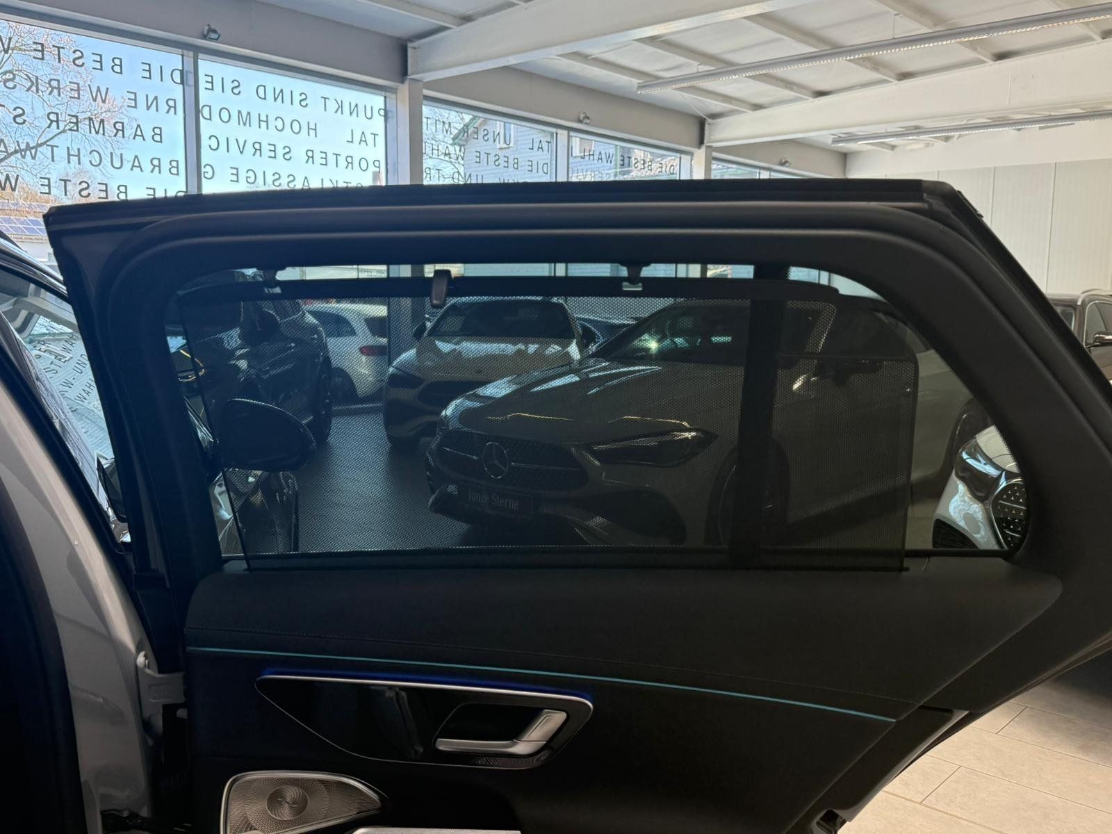 Fahrzeugabbildung Mercedes-Benz E 220 d T AMG+PANO+BURM+DISTR+AHK+360°+MEMORY