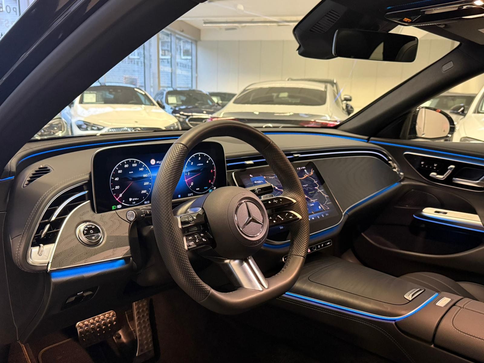 Fahrzeugabbildung Mercedes-Benz E 450 d 4M T AMG PANO+LEDER+AHK+SIDEBAGSF+DIGITA