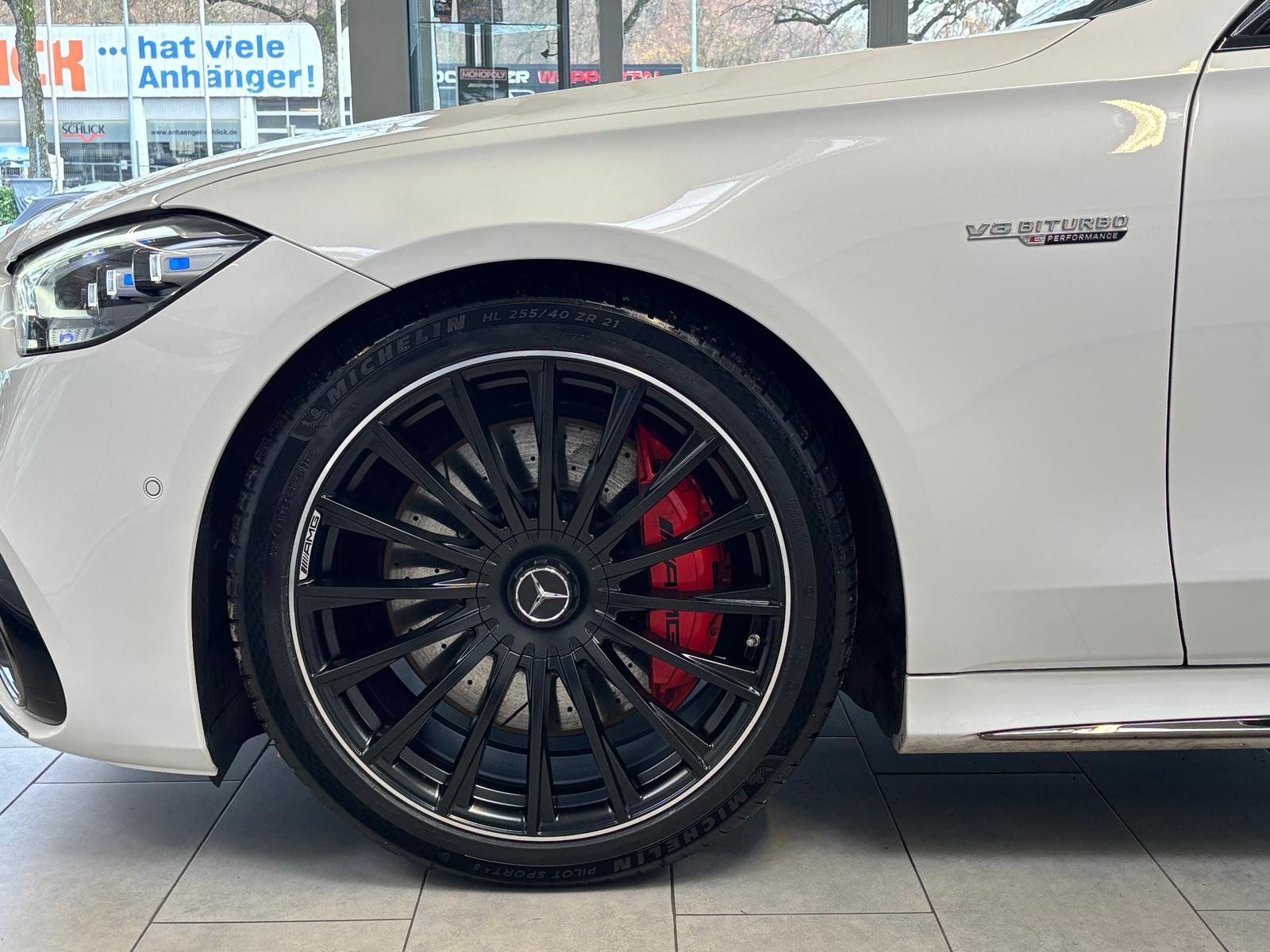 Fahrzeugabbildung Mercedes-Benz S 63 E PERF. L DISTR+HUD+BURM4D+PANO+NIGHT+360°