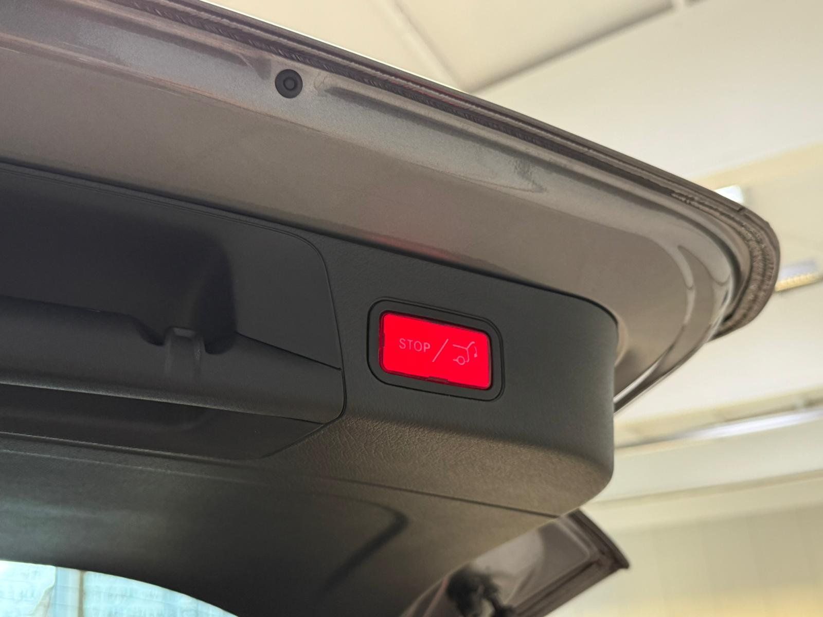 Fahrzeugabbildung Mercedes-Benz EQB 300 4M PROGRESSIVE ADV+CARPLAY+VZ+WINTER