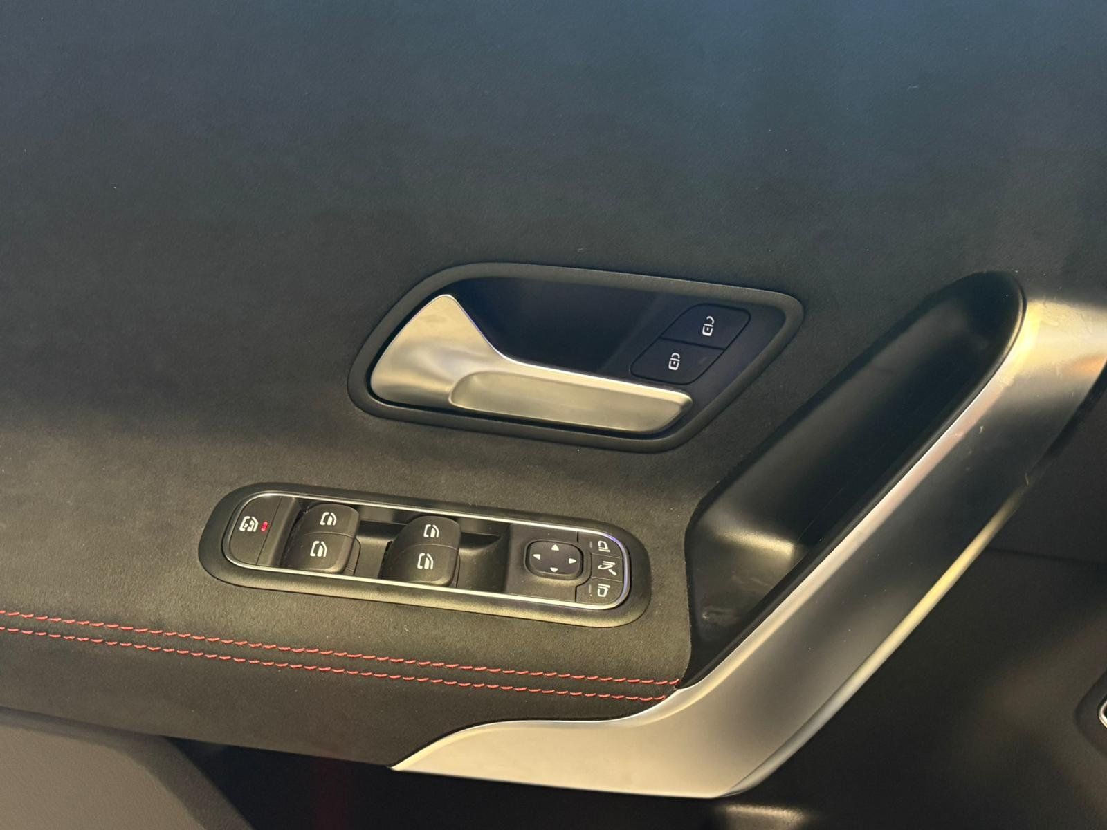 Fahrzeugabbildung Mercedes-Benz CLA 200 SB AMG+DISTR+NIGHT+360°+KEYLESS+TOTW+LED