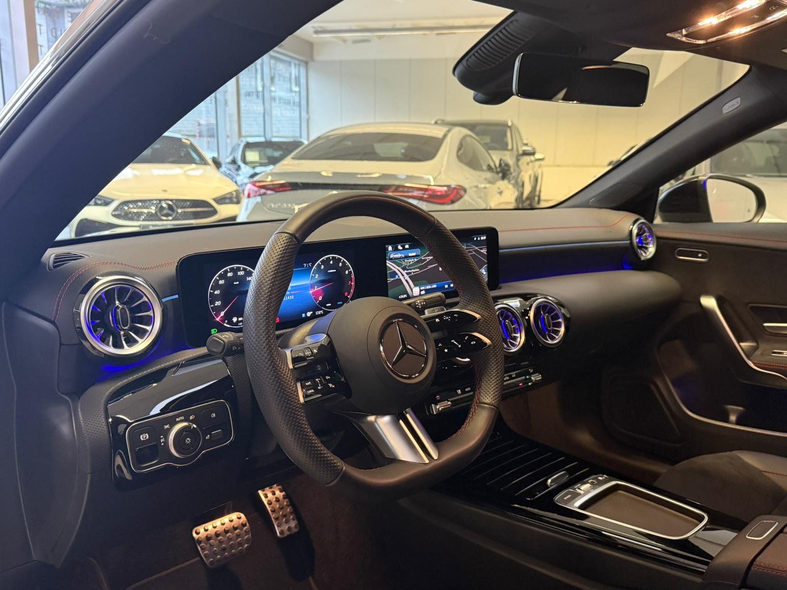 Fahrzeugabbildung Mercedes-Benz CLA 200 SB AMG+DISTR+NIGHT+360°+KEYLESS+TOTW+LED