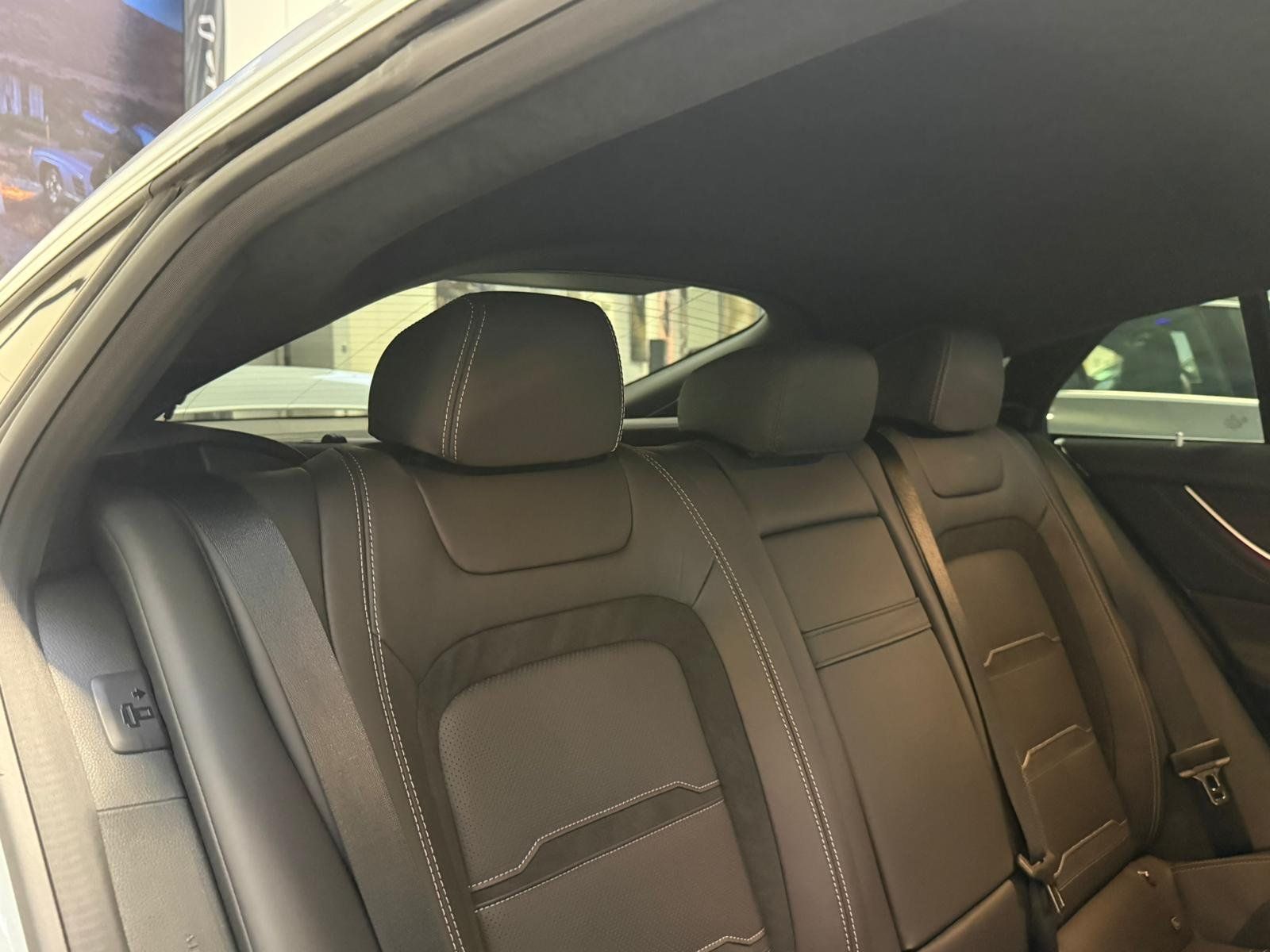 Fahrzeugabbildung Mercedes-Benz GT 63 4M PERF.AGA+CARBON+DIST+HUD+BURM.HIGH+STHZ