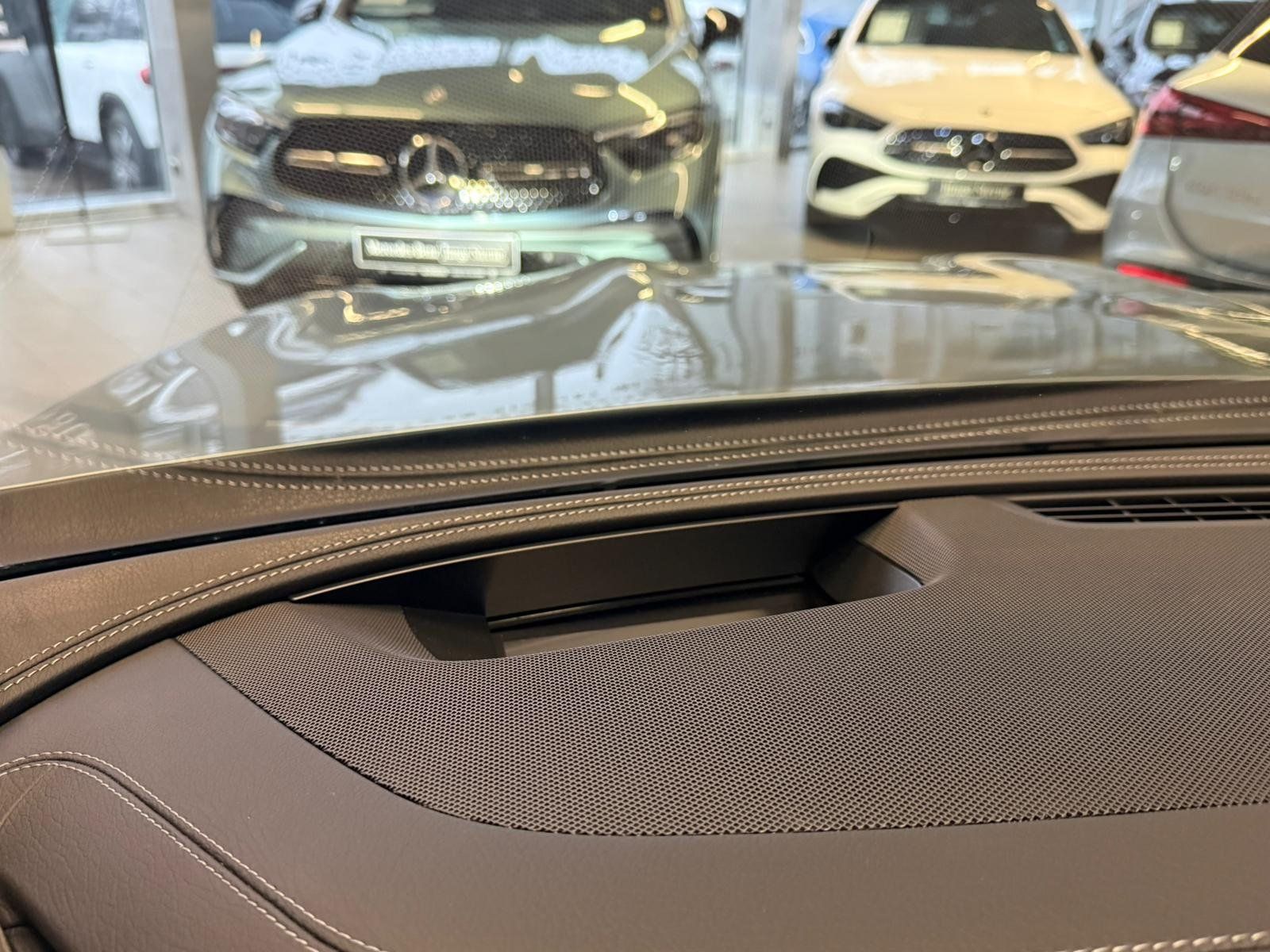 Fahrzeugabbildung Mercedes-Benz GT 63 4M PERF.AGA+CARBON+DIST+HUD+BURM.HIGH+STHZ