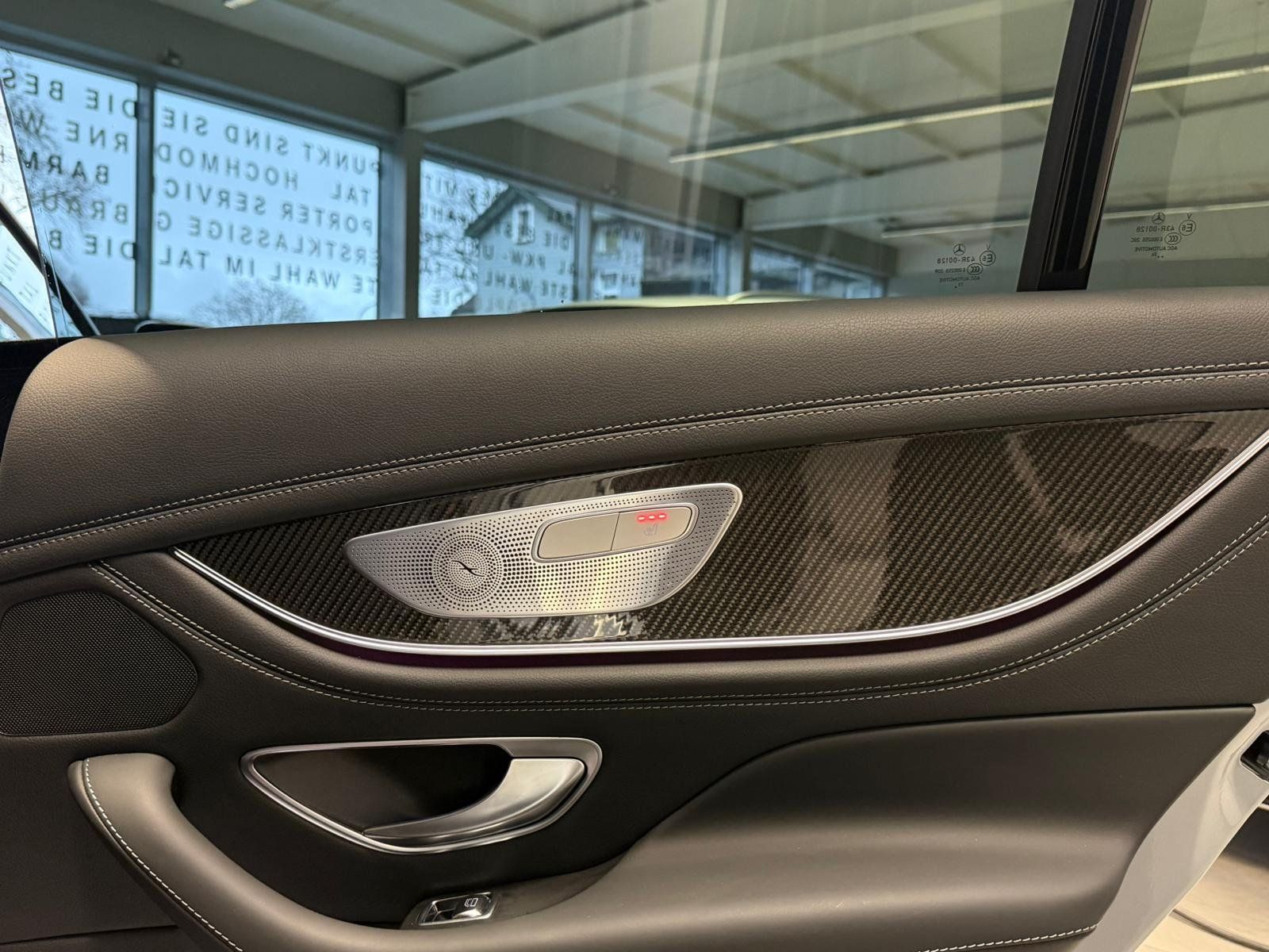 Fahrzeugabbildung Mercedes-Benz GT 63 4M PERF.AGA+CARBON+DIST+HUD+BURM.HIGH+STHZ