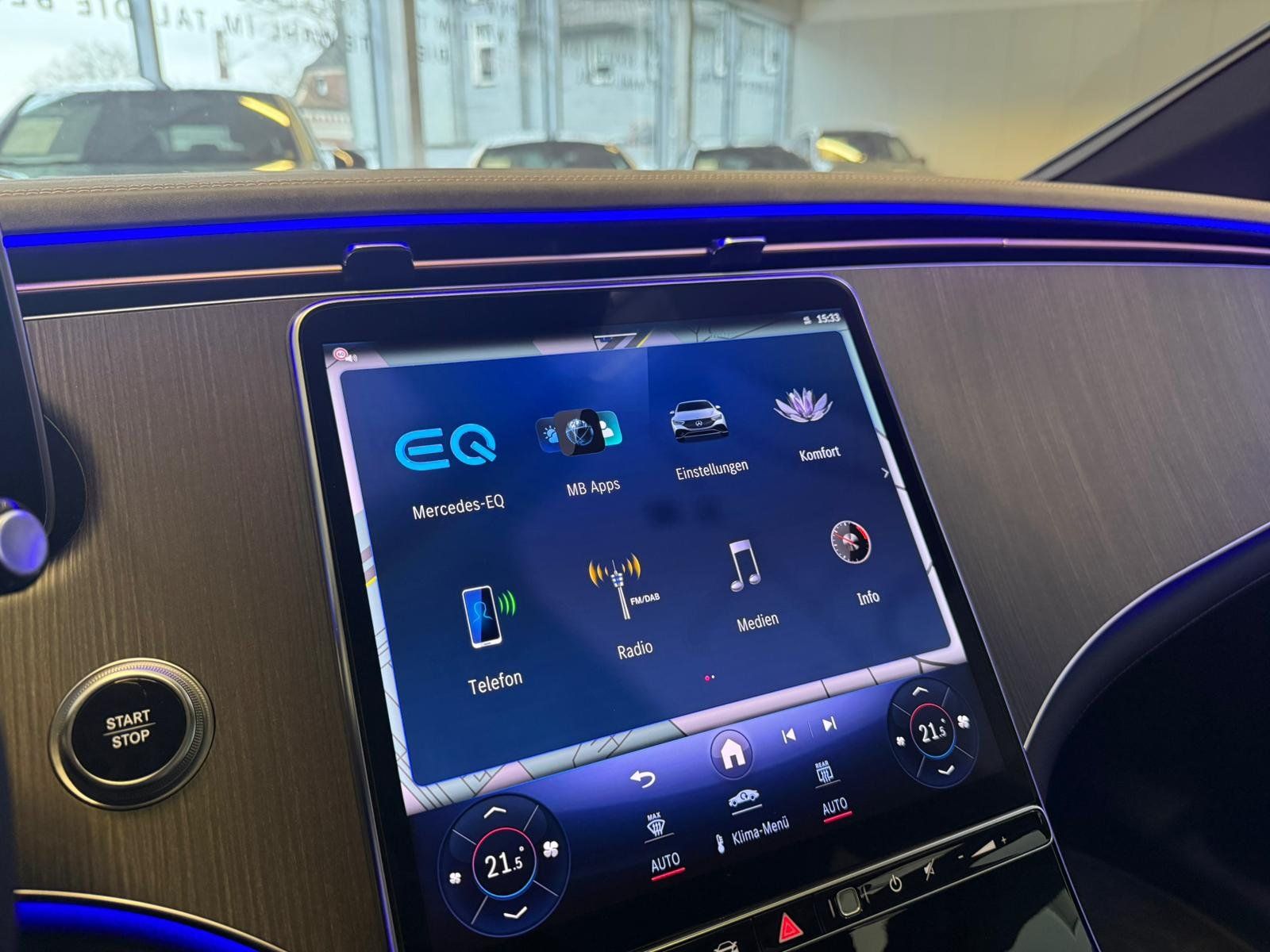 Fahrzeugabbildung Mercedes-Benz EQE 350+ Electric Art PANO+BURM+DISTR+360+MEMORY